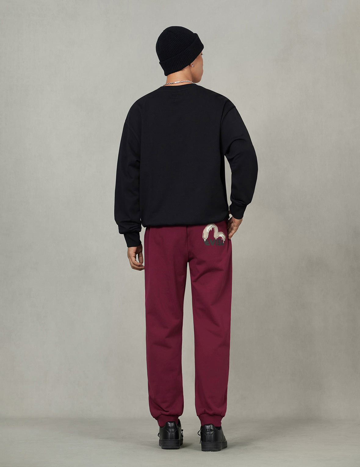 Brushstroke Seagull and Logo Print Straight Fit Sweatpants - 5
