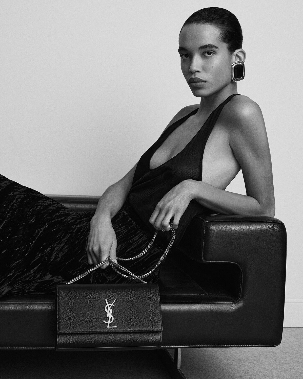 Ysl kate medium in grain de poudre embossed leather outlet