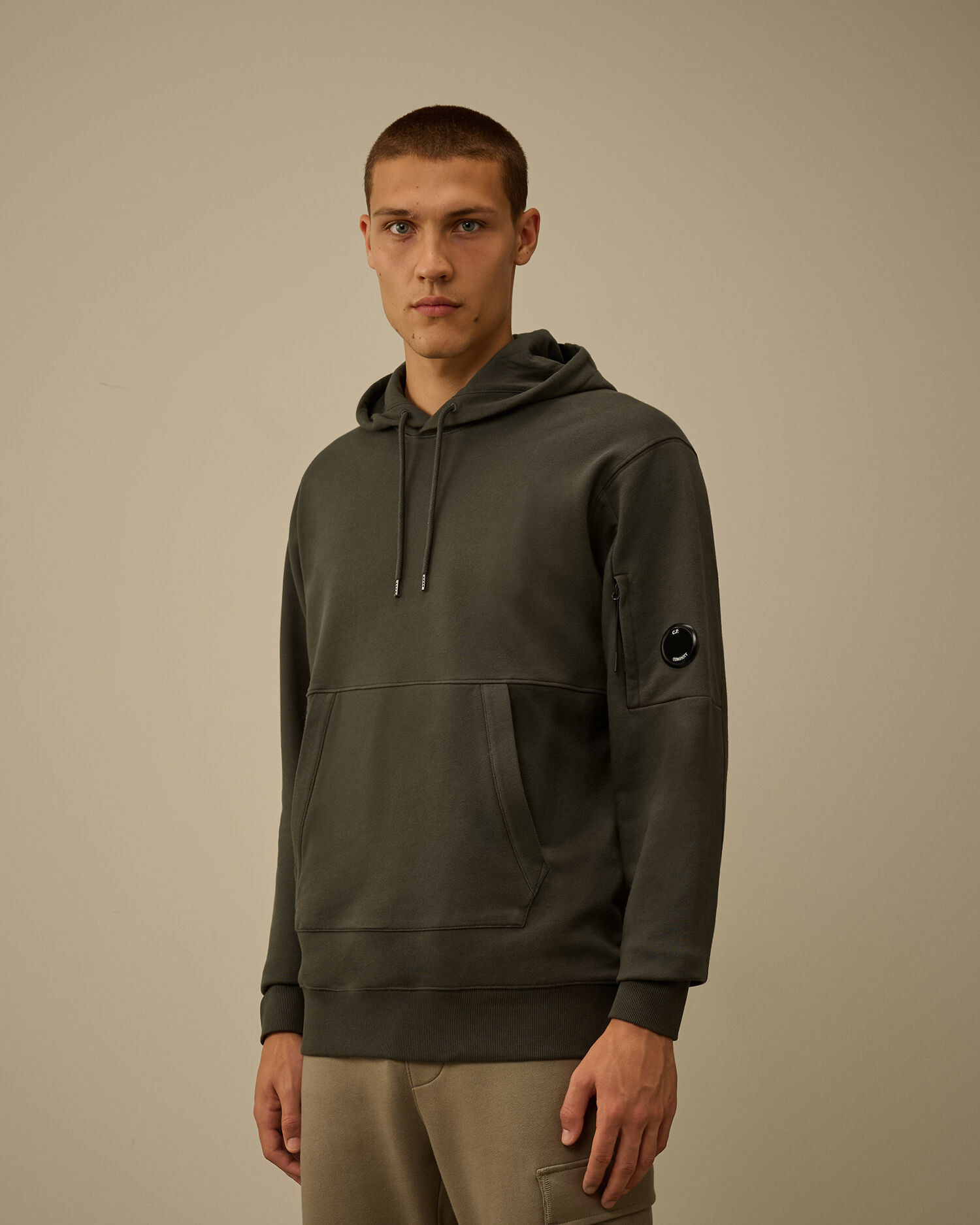 Diagonal Raised Fleece Hooded Lens Sweatshirt - 3