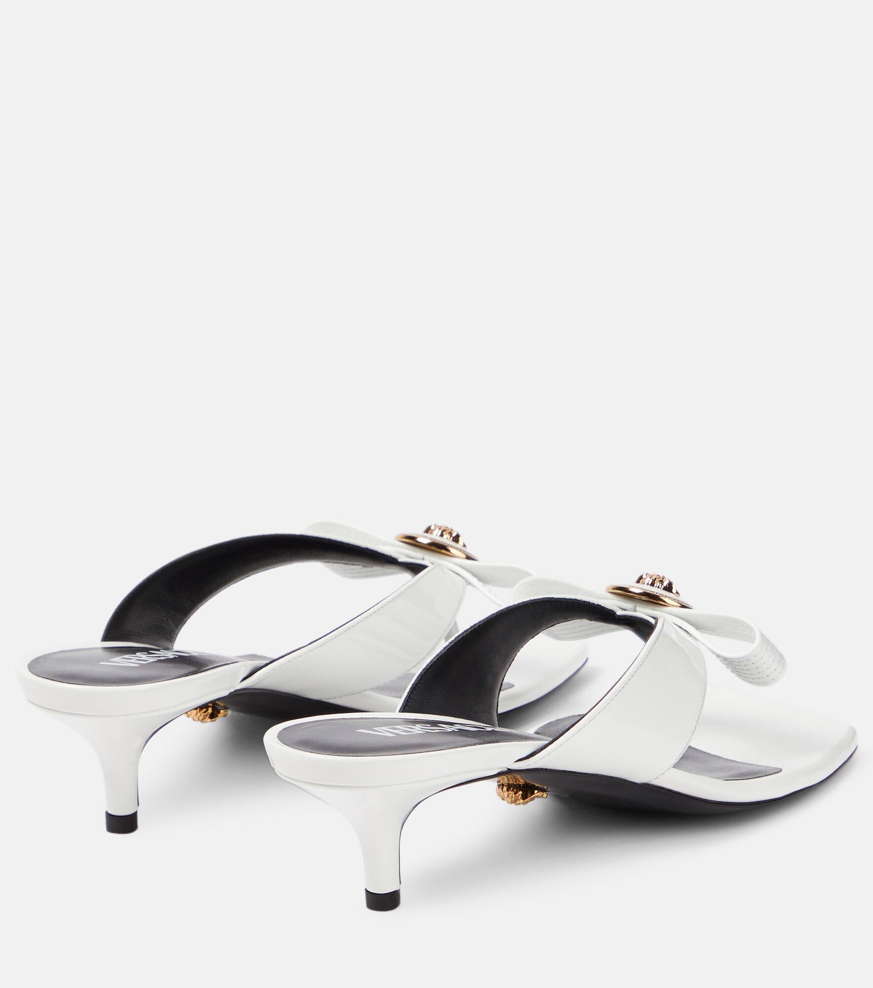 Gianni Ribbon 45 patent leather mules - 3