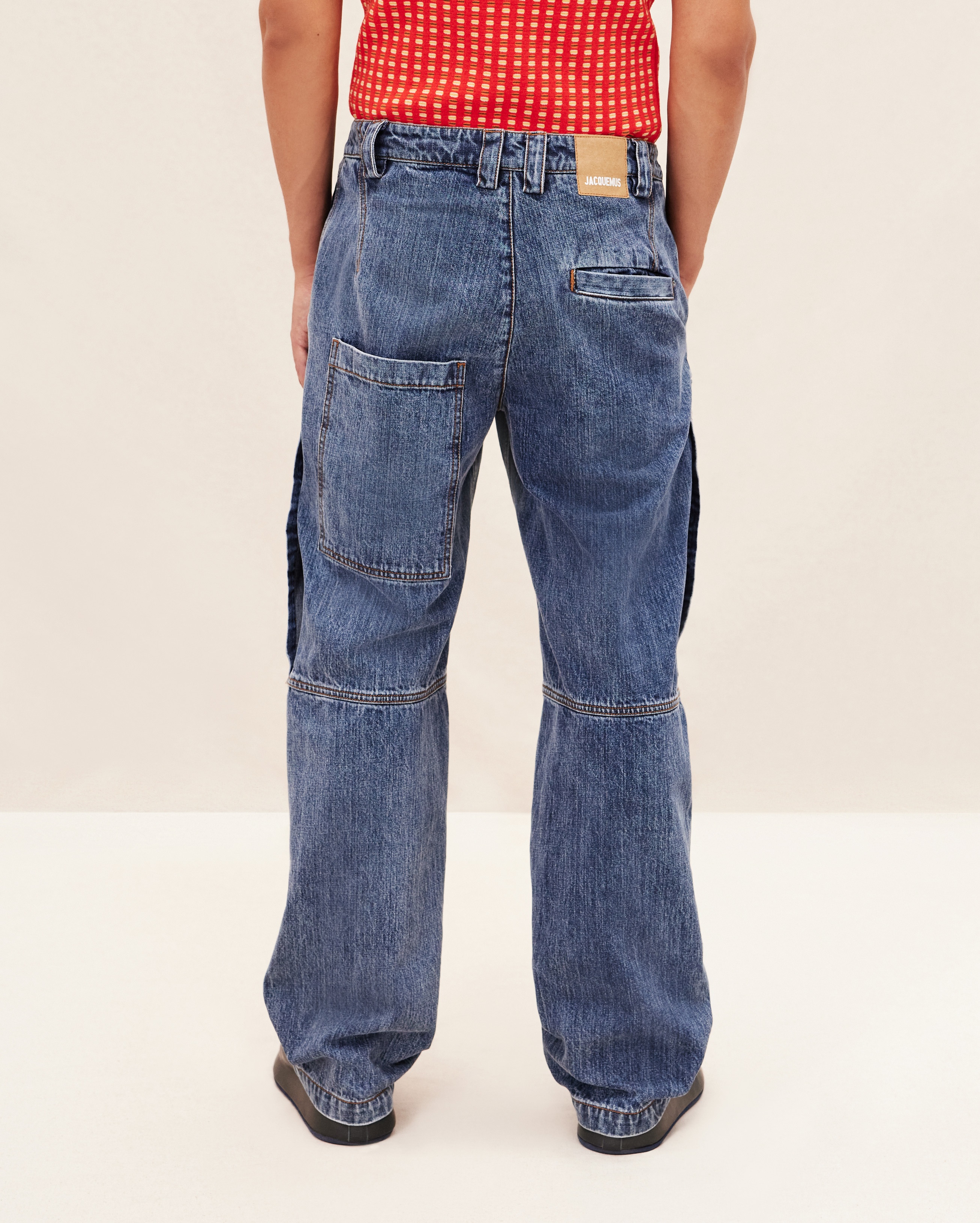 Jacquemus Le Cargo De-Nimes ウルトラハイライズ ジーンズ JACQUEMUS Le de Nimes Papier high-rise cargo jeans | THE OUTNET