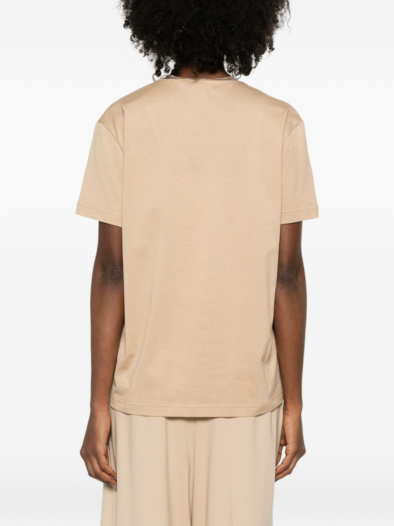 V-neck T-shirt 4