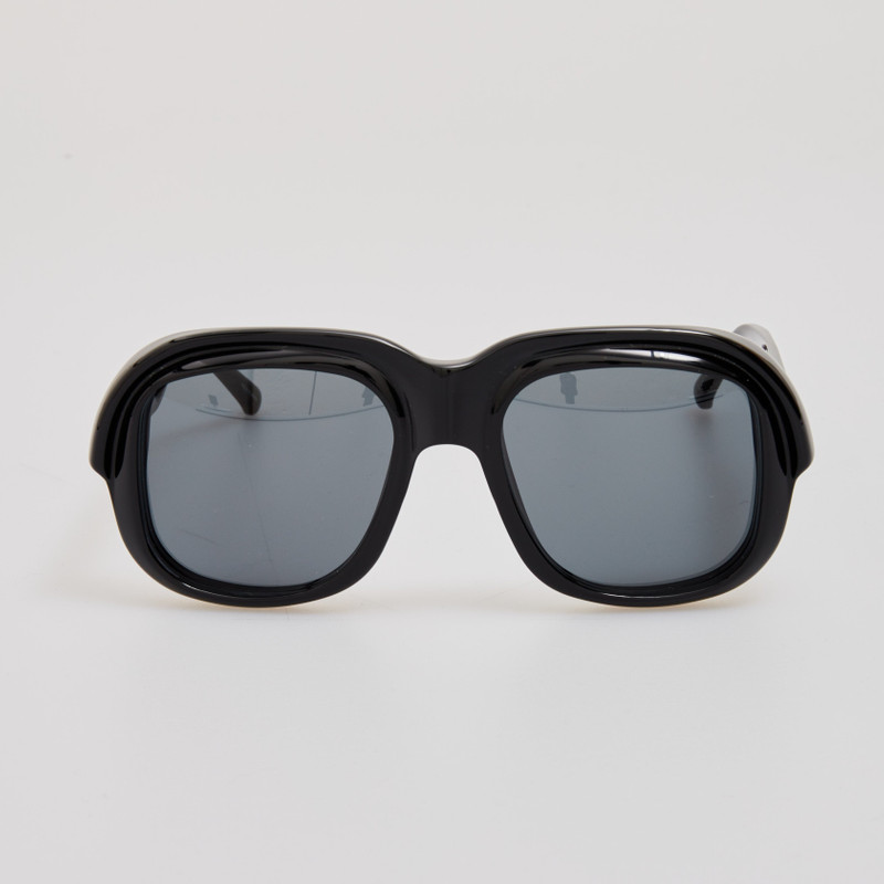 Oversize Sunglasses in Black 1