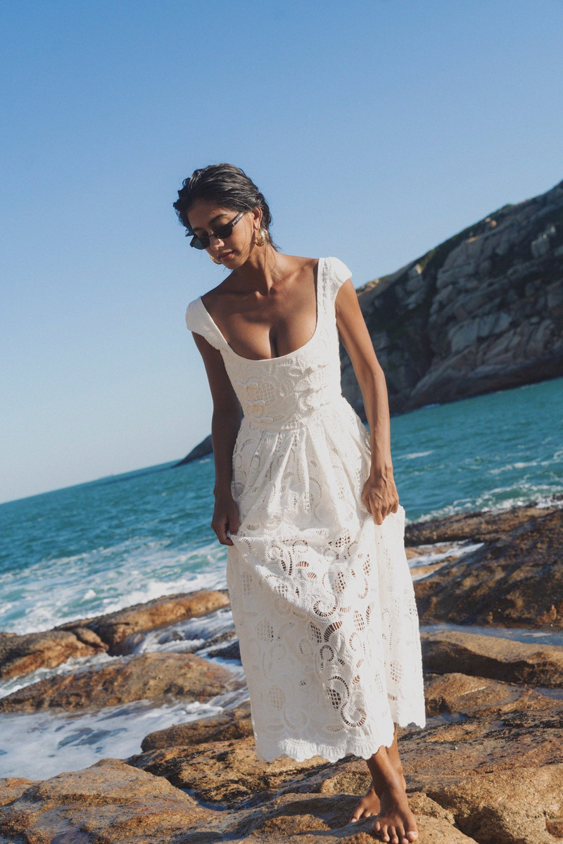 HOLLAND EMBROIDERED LACE DRESS 2