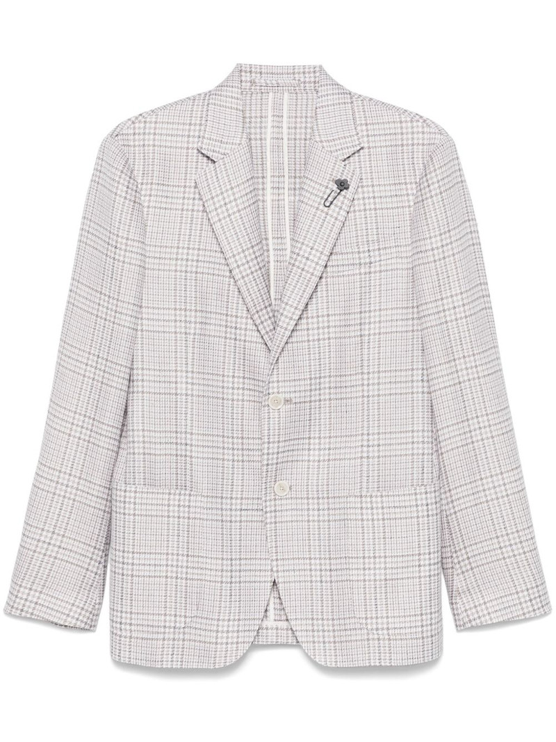 checked blazer 1