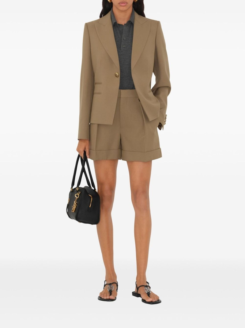 Burberry wool shorts outlook