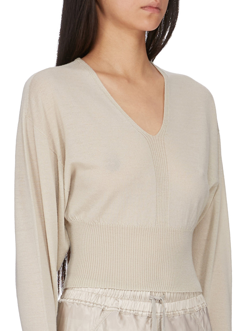 V CROPPED TOP 4