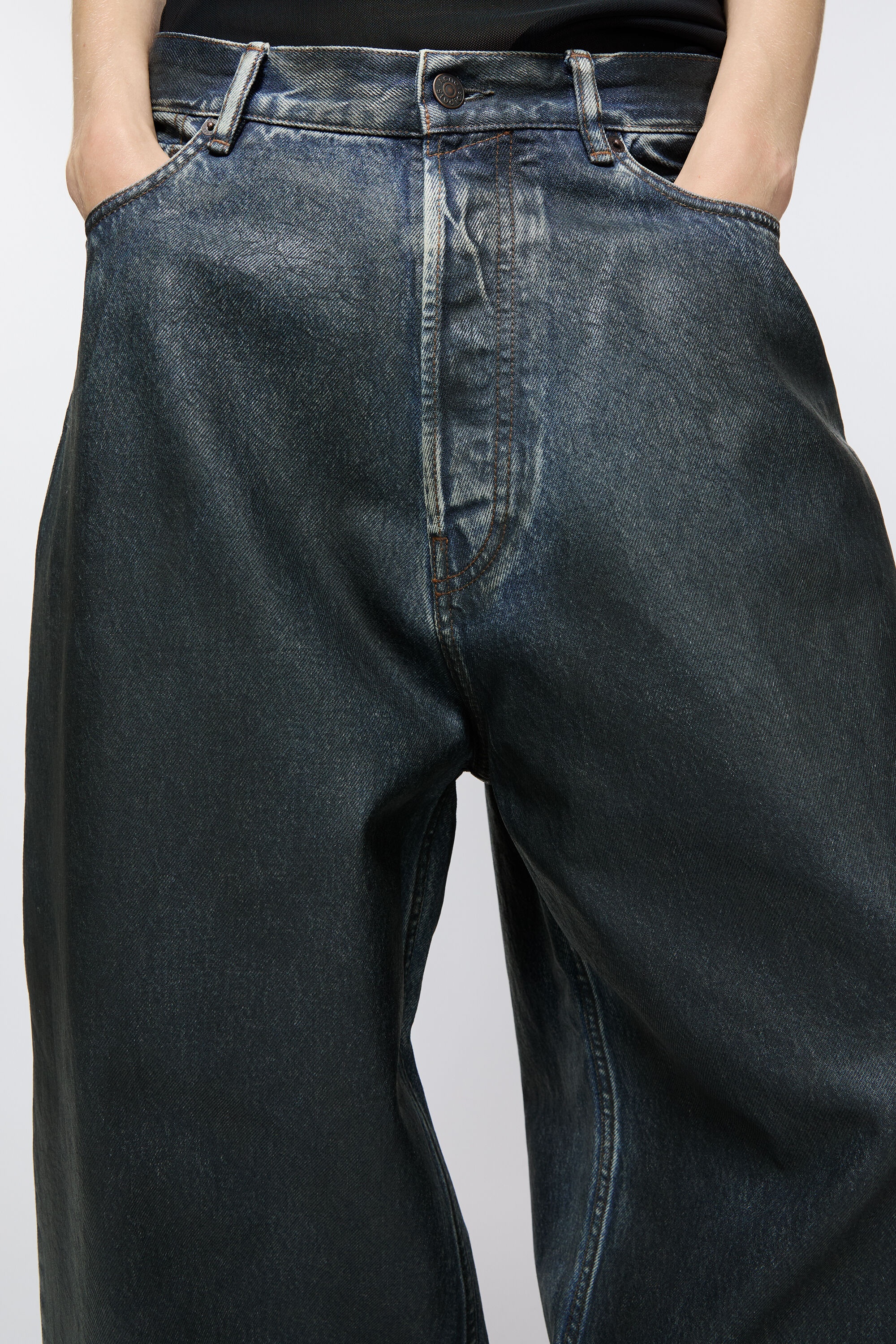 Acne Studios Super baggy fit jeans - 2023 - Black/mid blue
