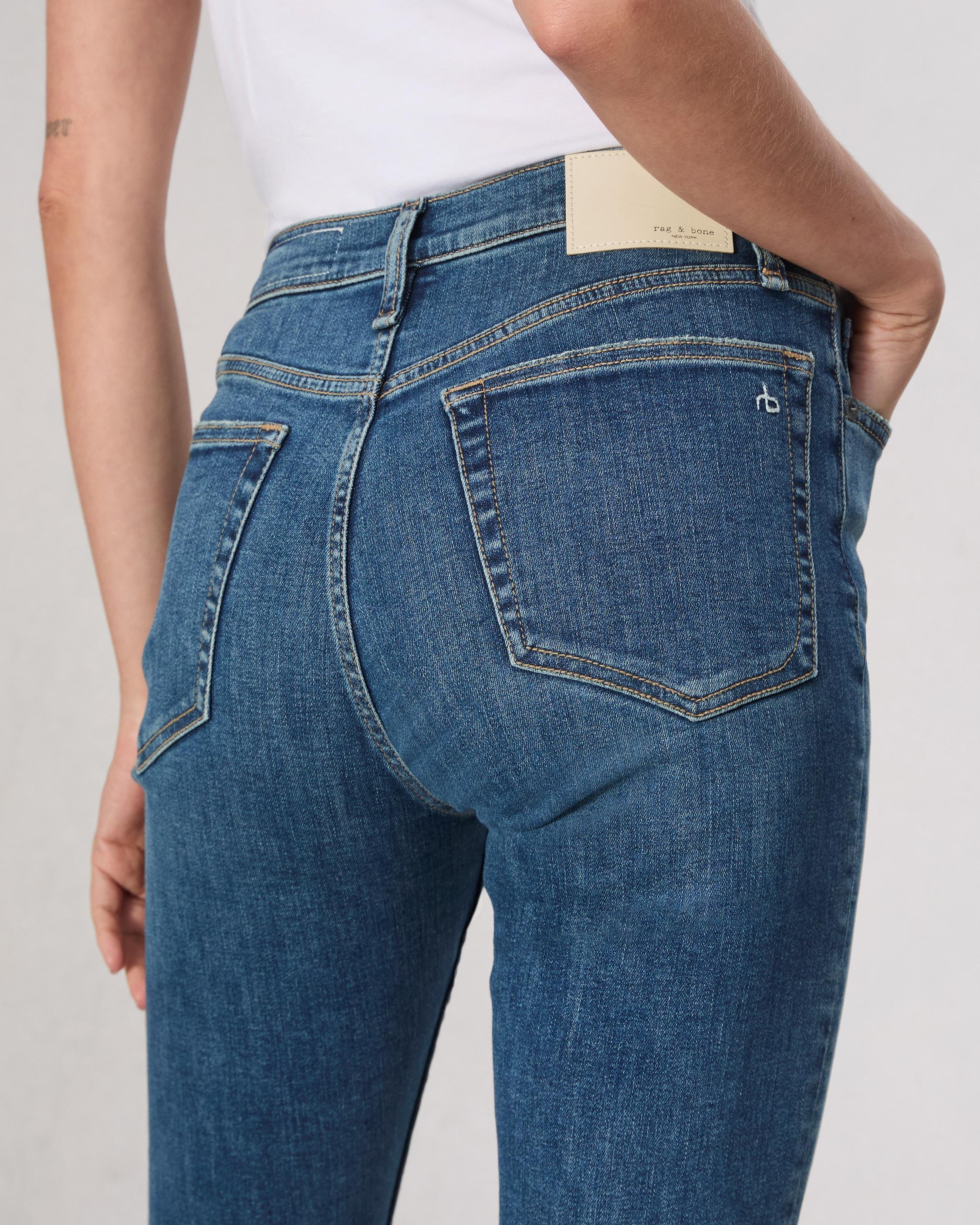 Peyton Ankle Bootcut Jean
Flexi Denim - 6