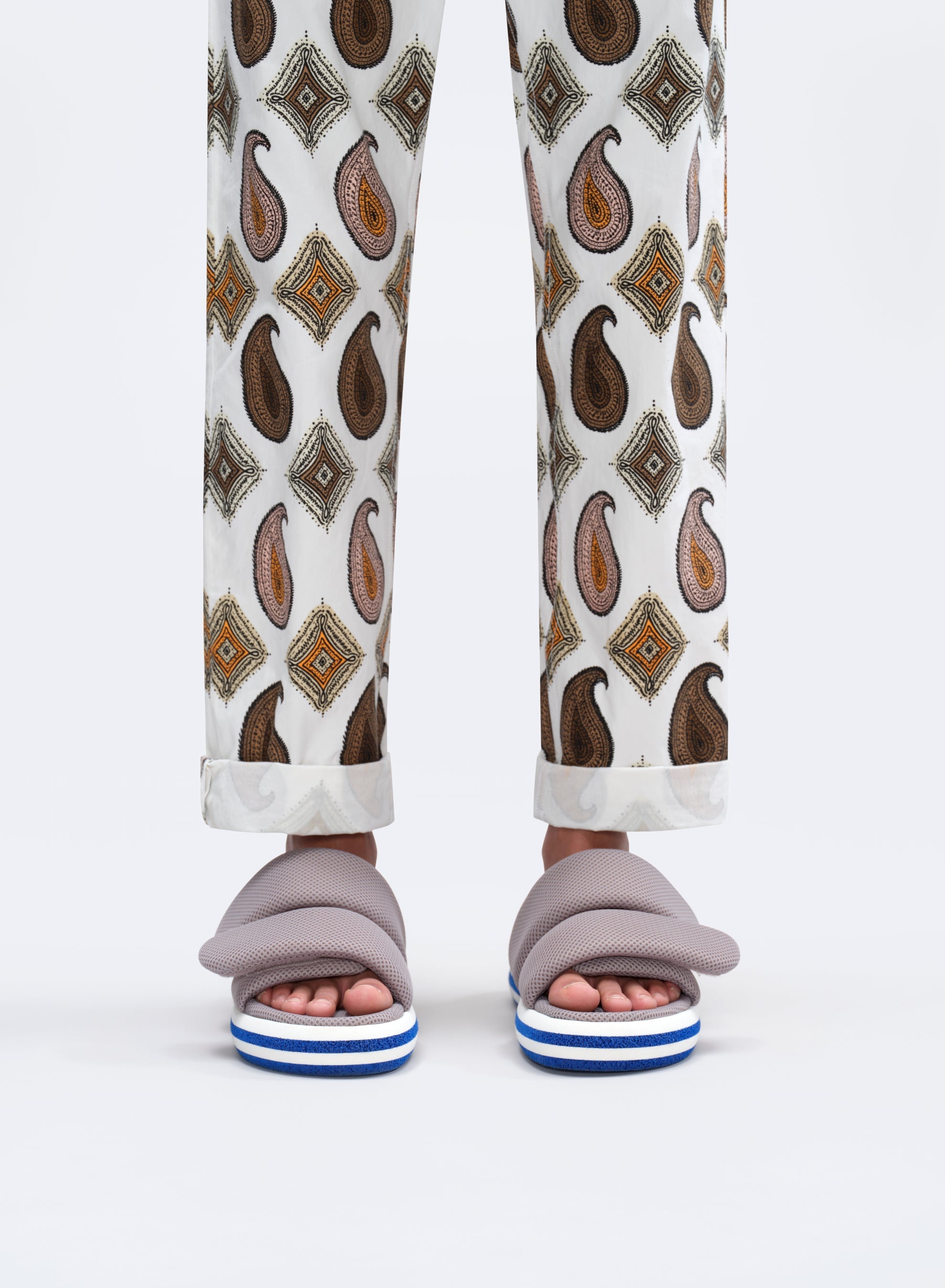 PADDED MESH SLIDES - 4