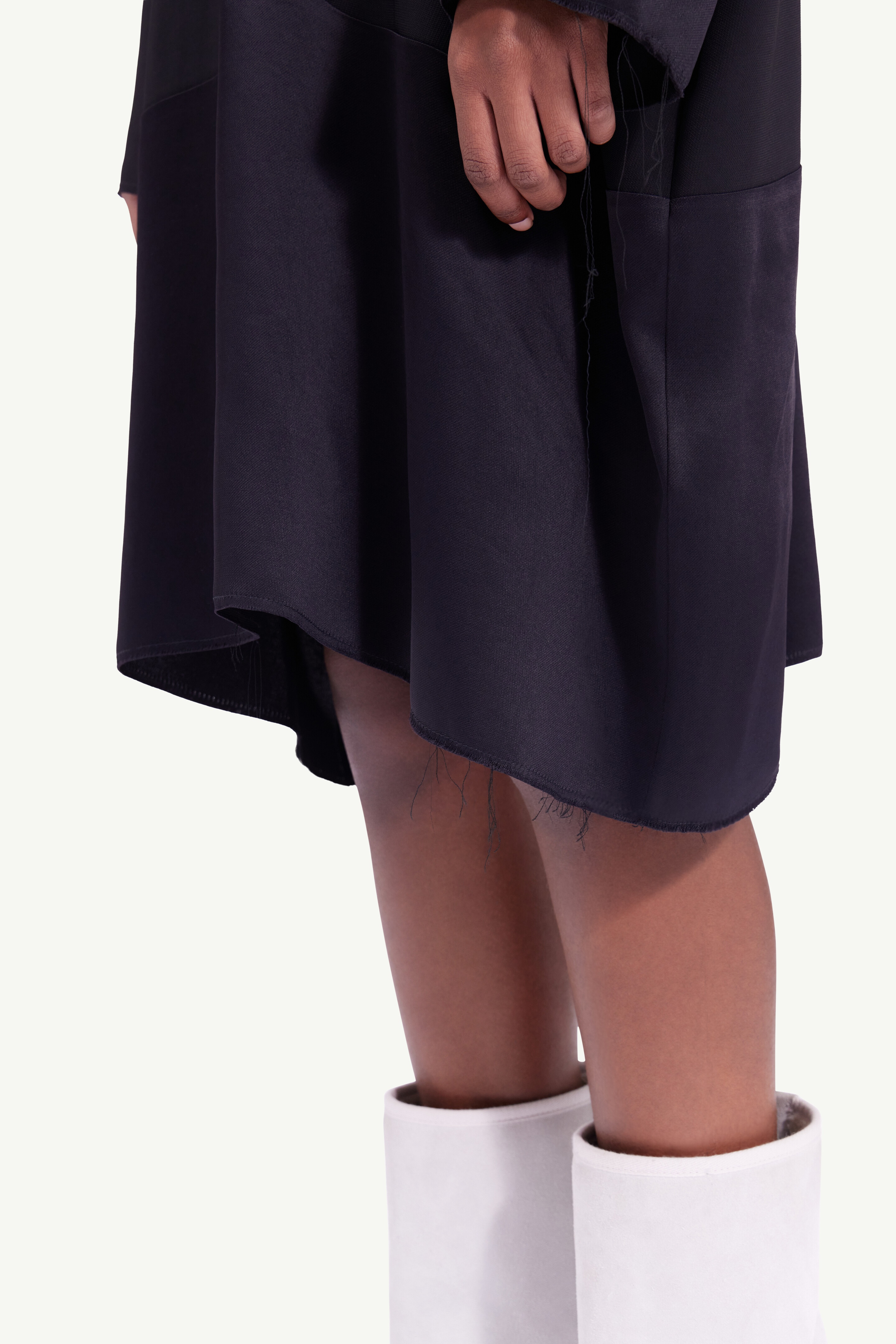 Double-faced satin dress - 5