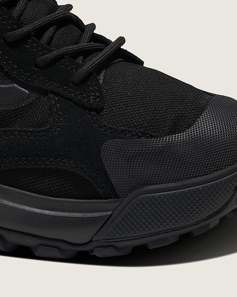 Crestline Waterproof Shoe 6