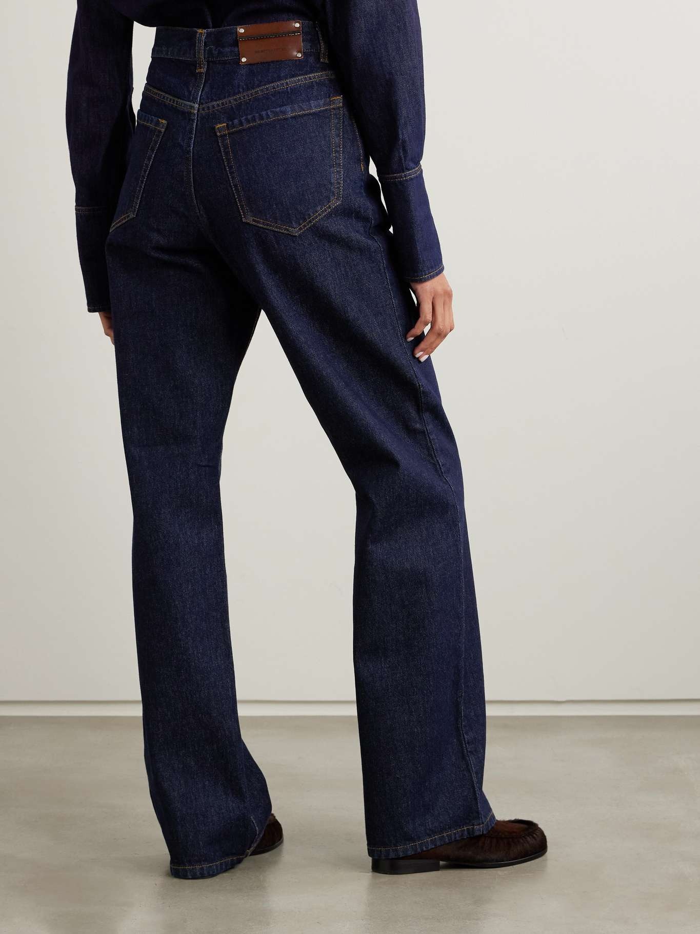 High-rise flared jeans - 4