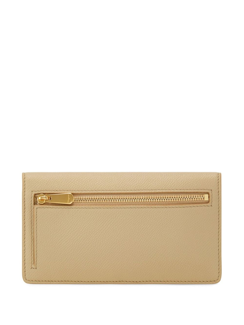 FERRAGAMO Gancini continental wallet outlook