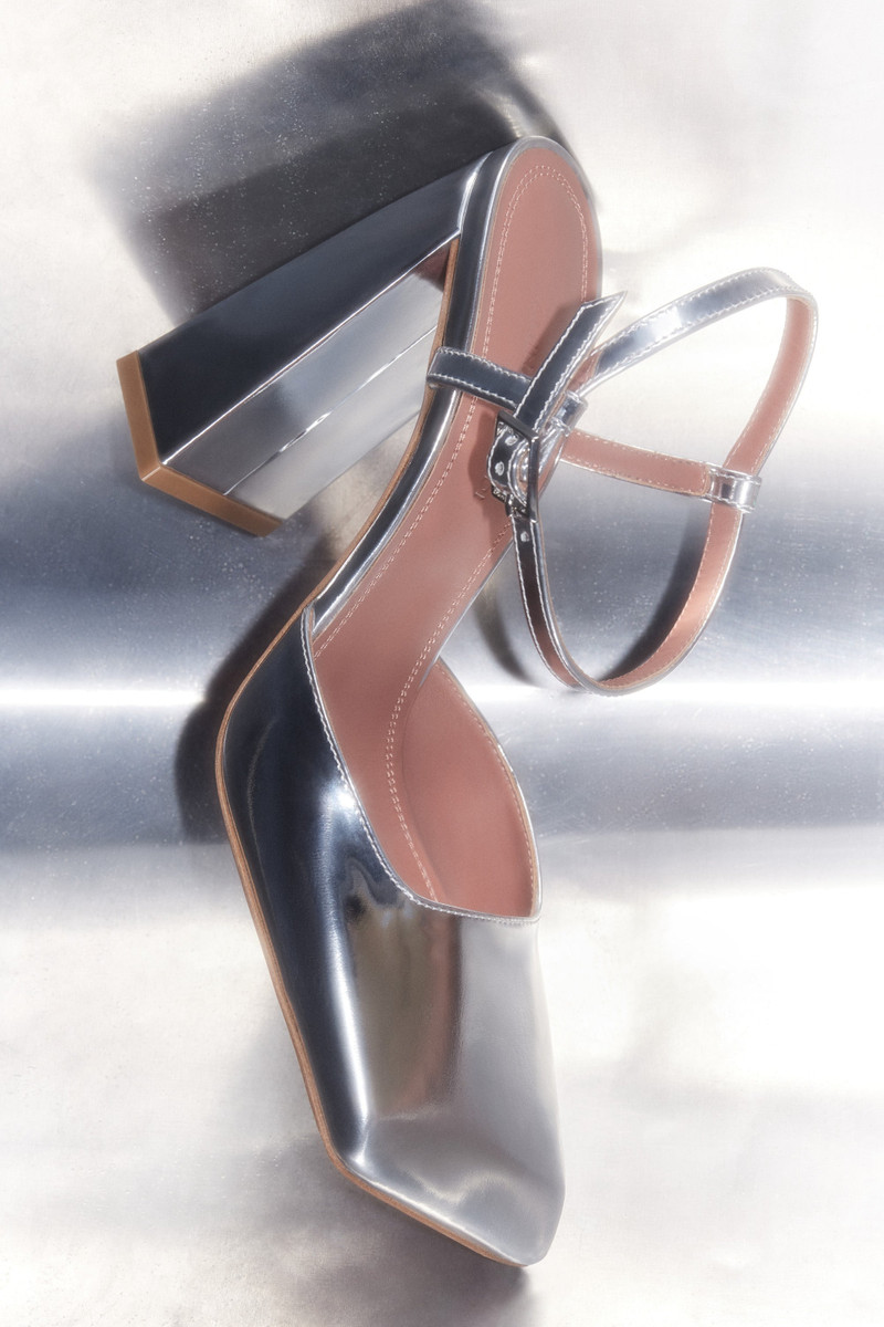 Amina Muaddi CHARLOTTE PUMP 95 SILVER MIRROR outlook
