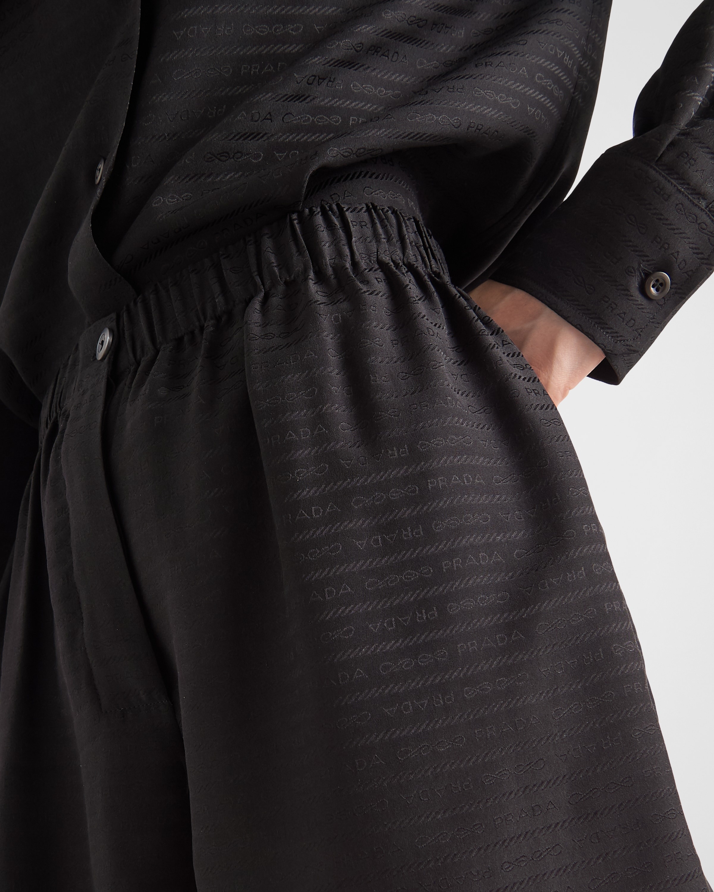 Jacquard crêpe-de-Chine shorts - 4