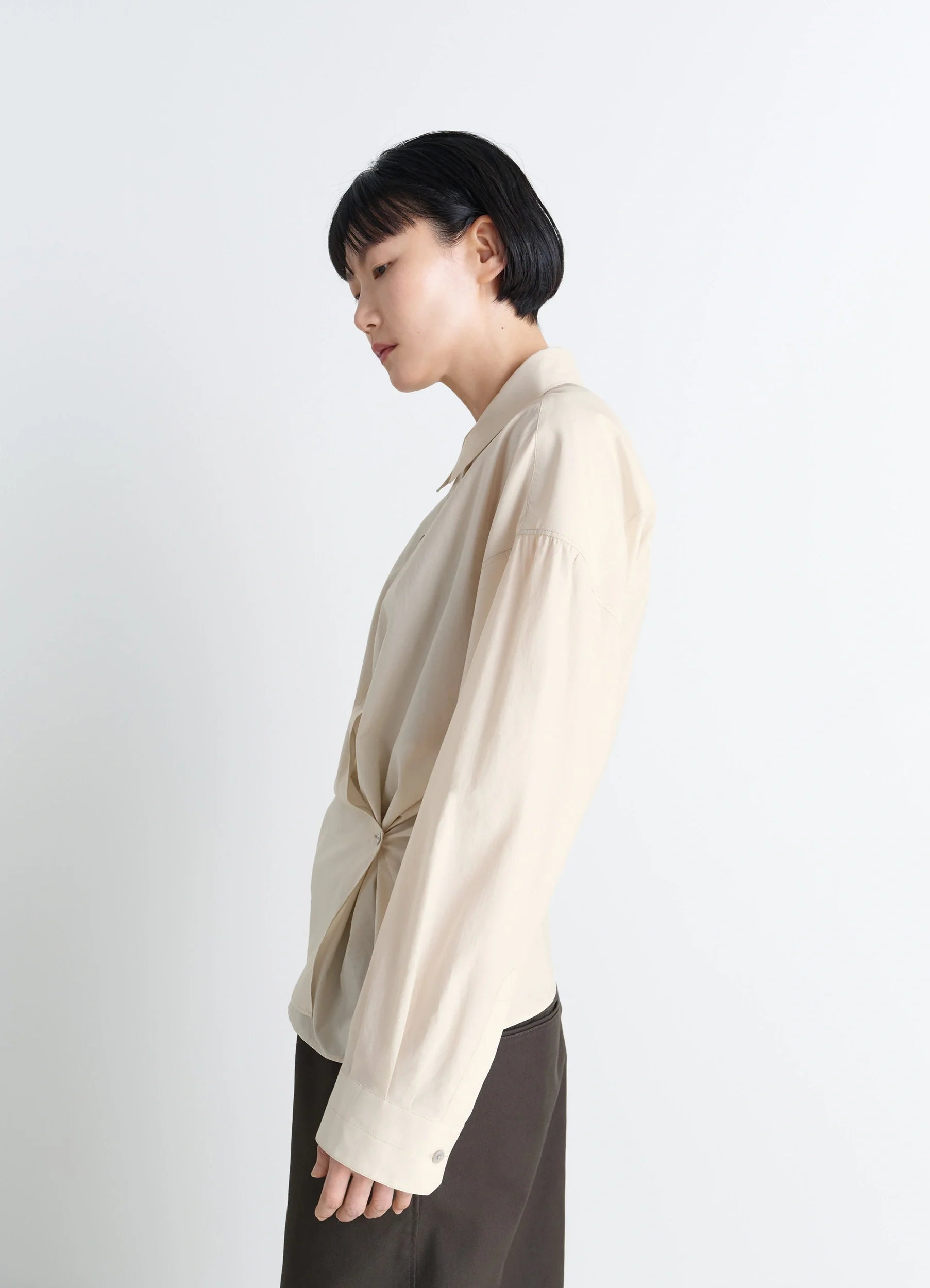 STRAIGHT COLLAR TWISTED SHIRT - 4