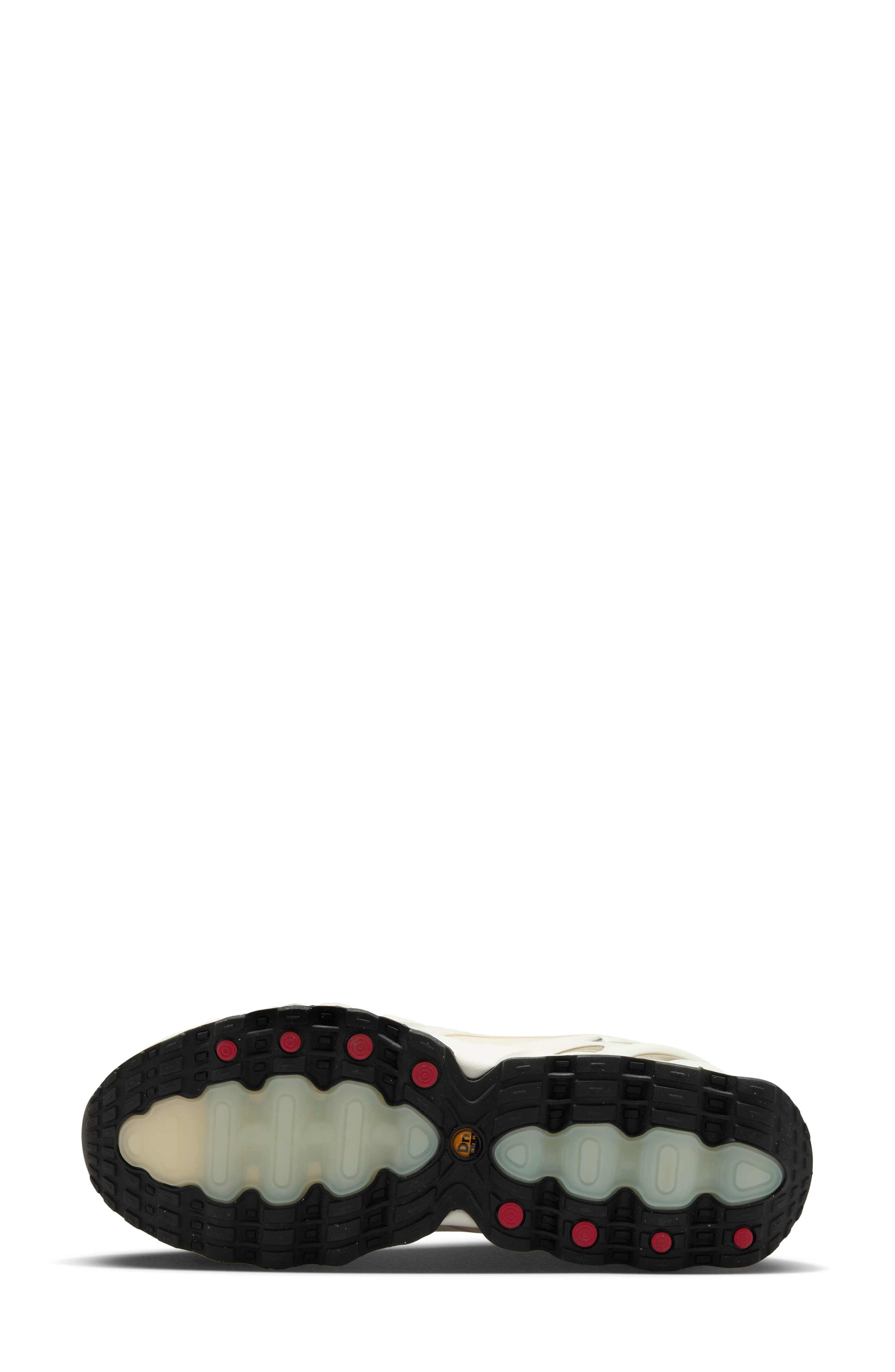 Nike Air Max DN8 Sneaker in 101 Sail/fossil/black at Nordstrom - 4