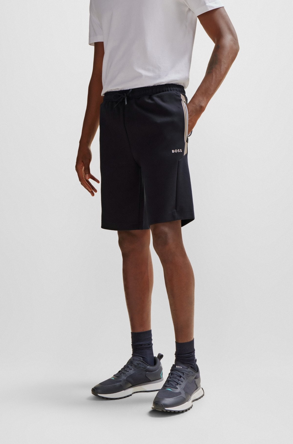 SHORTS WITH LOGO PRINT - 2