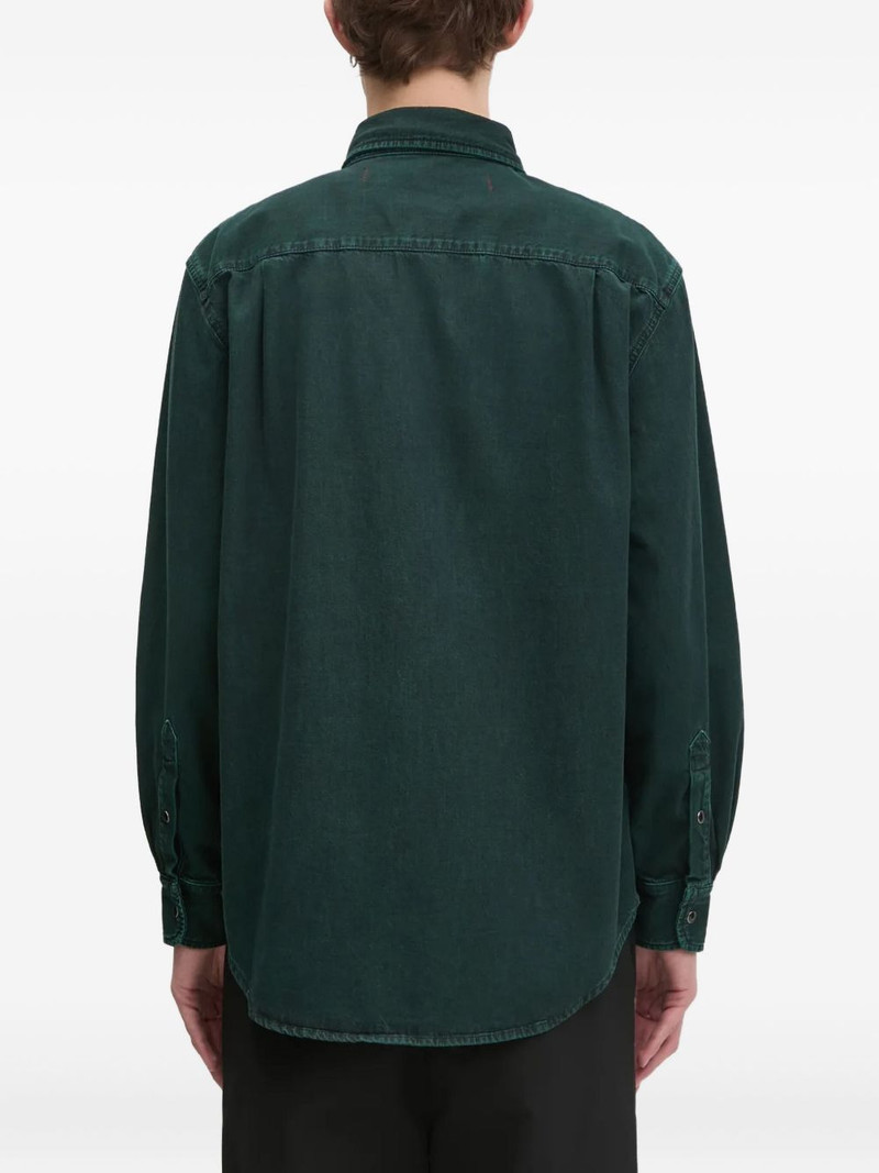 button-fastening denim shirt 3