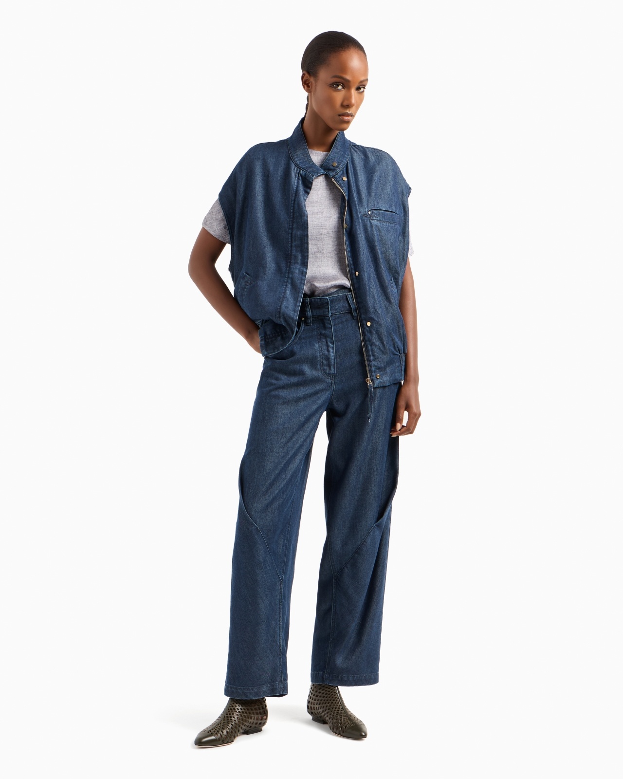 DENIM COLLECTION LYOCELL SLEEVELESS BLOUSON - 2