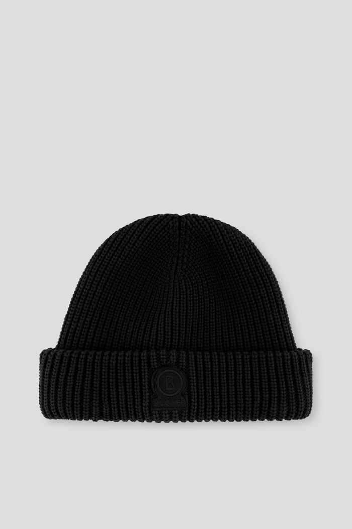 Stan Beanie in Black - 1