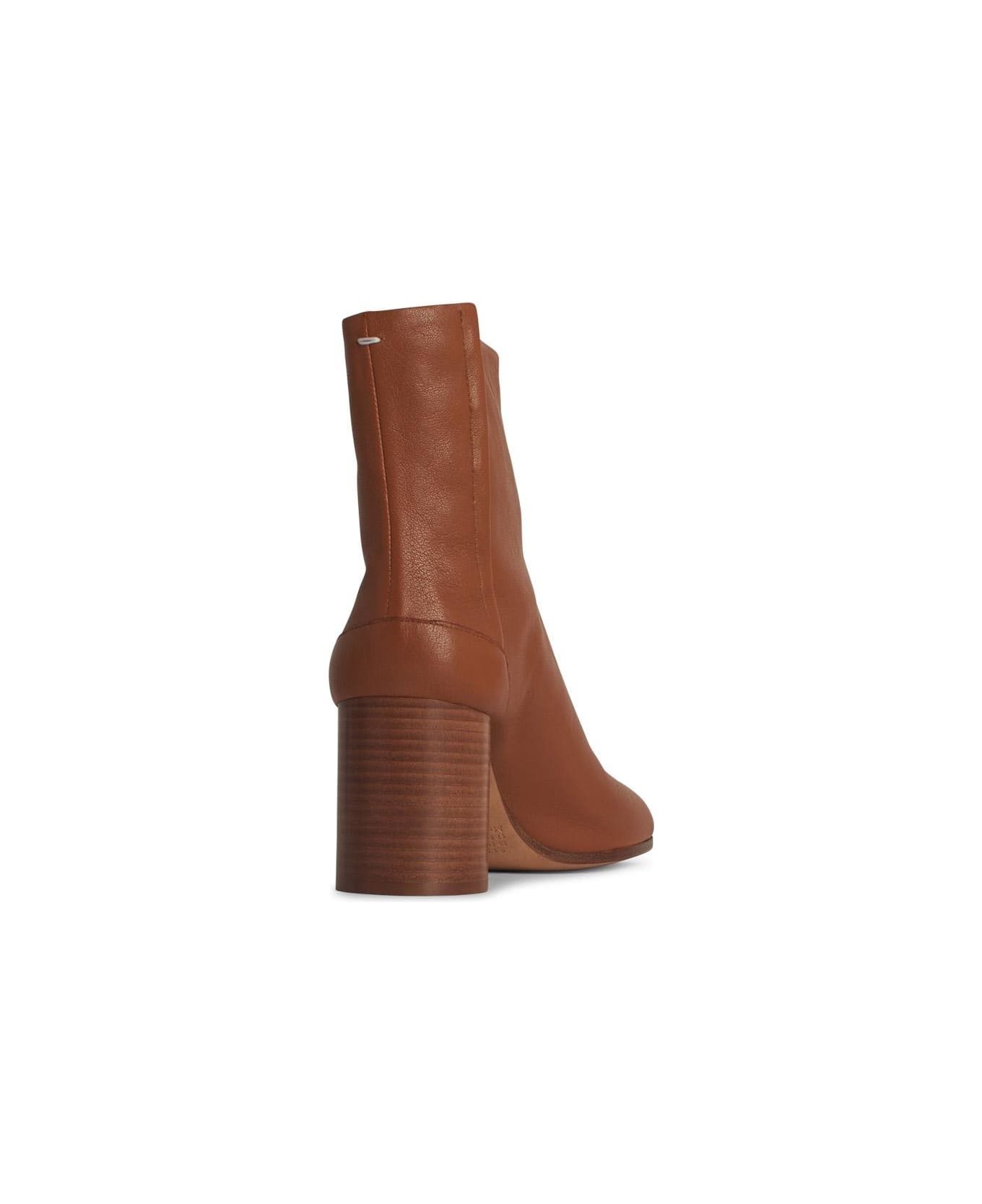 'tabi' Brown Leather Ankle Boots - 3