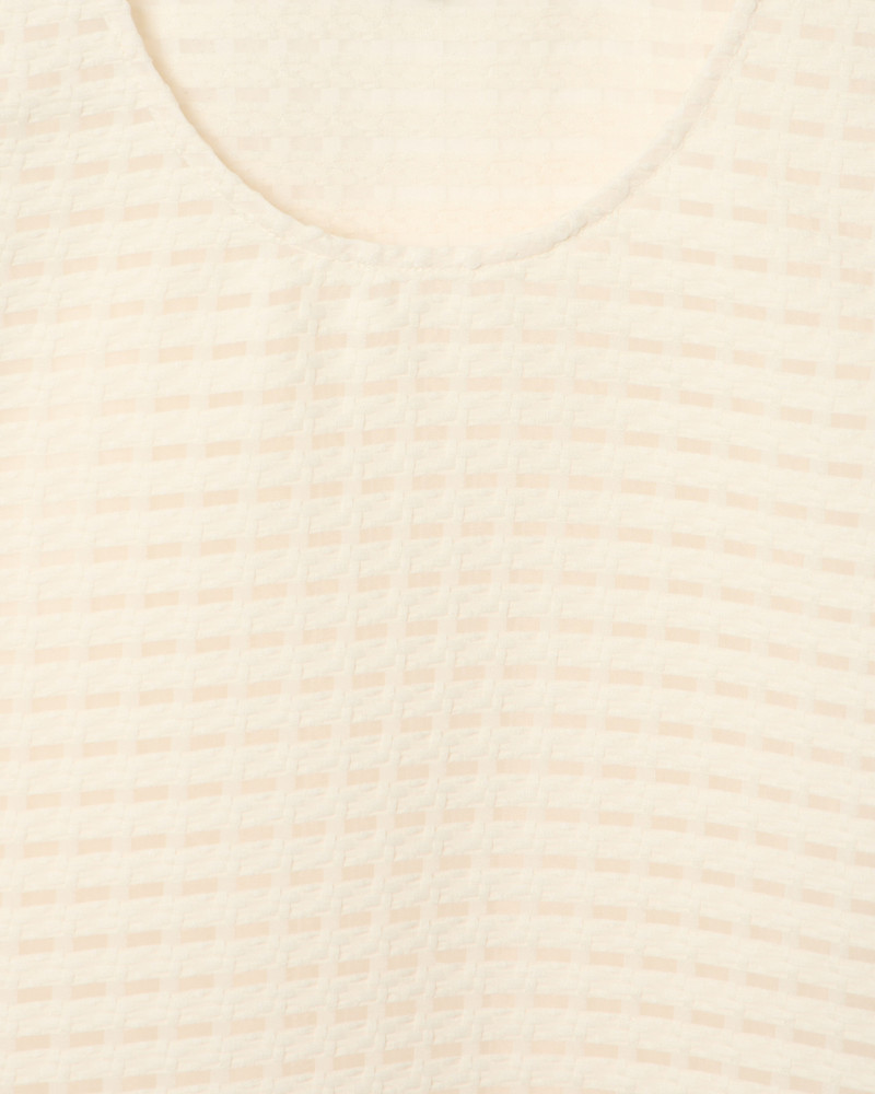 3D GINGHAM JACQUARD TOP 4