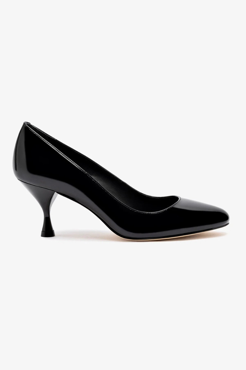 Michelle Lo Pump In Black Patent Leather 1