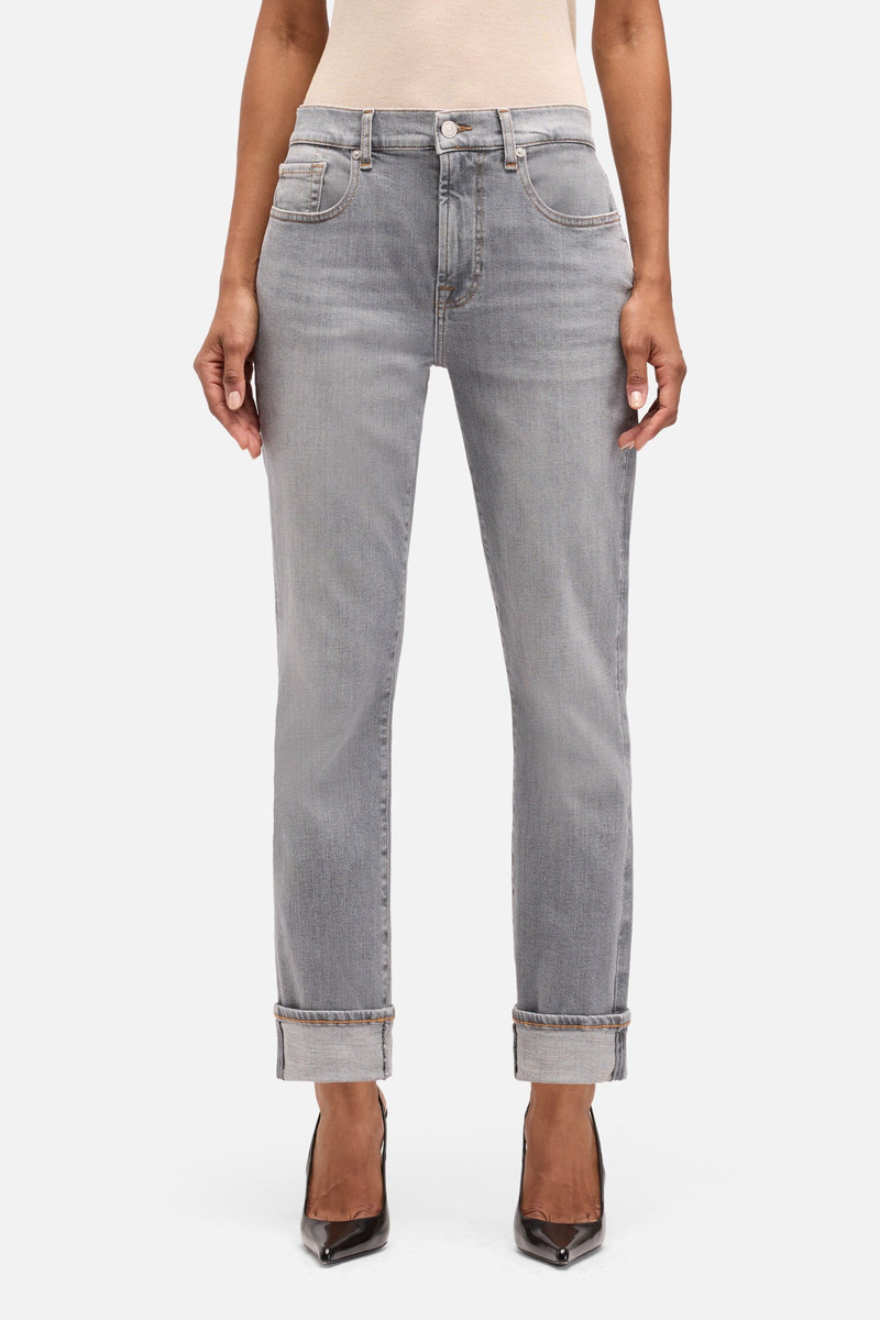 RELAXED SKINNY in Slim Illusion 3