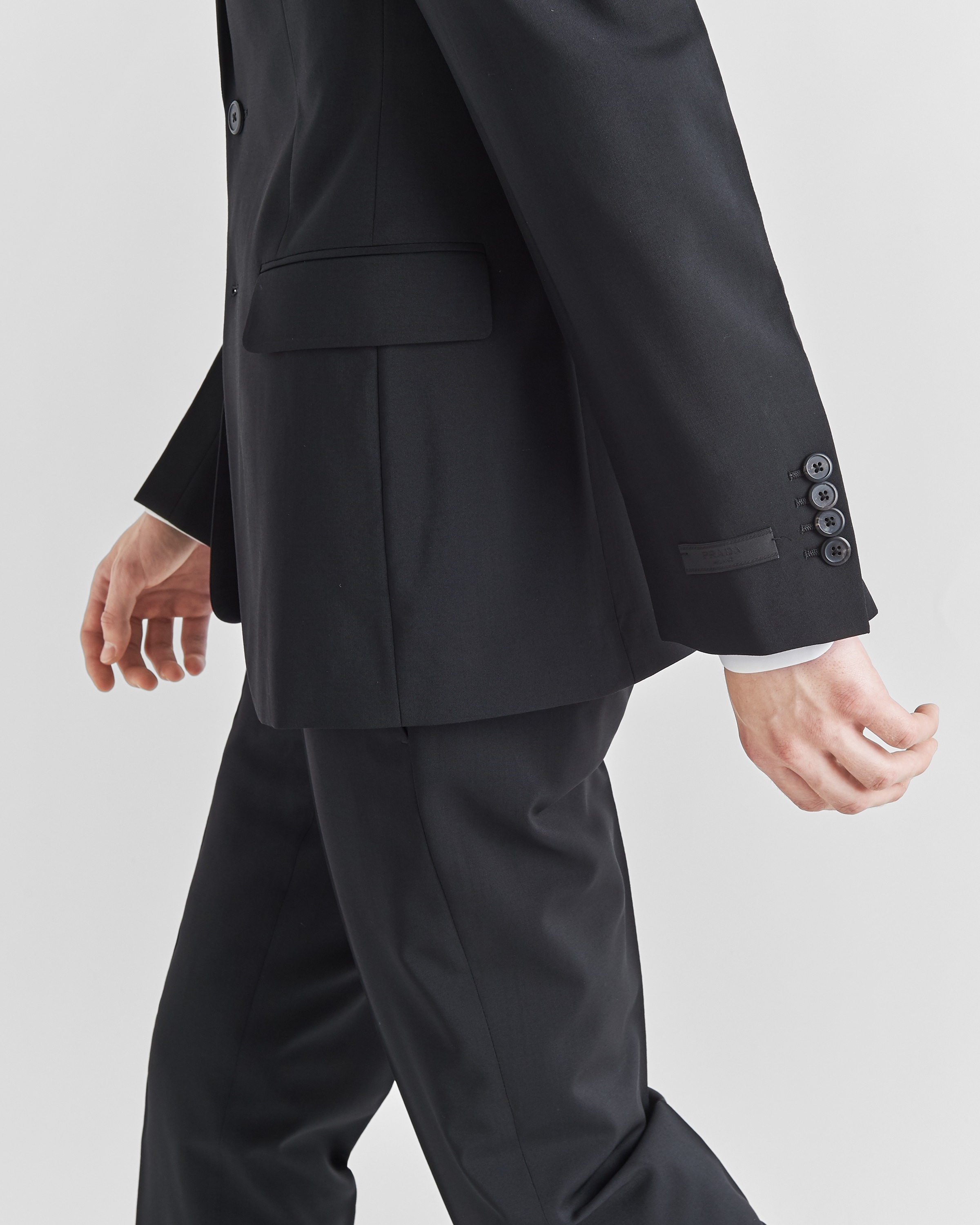 Single Breasted Wool And Mohair Suit - 4
