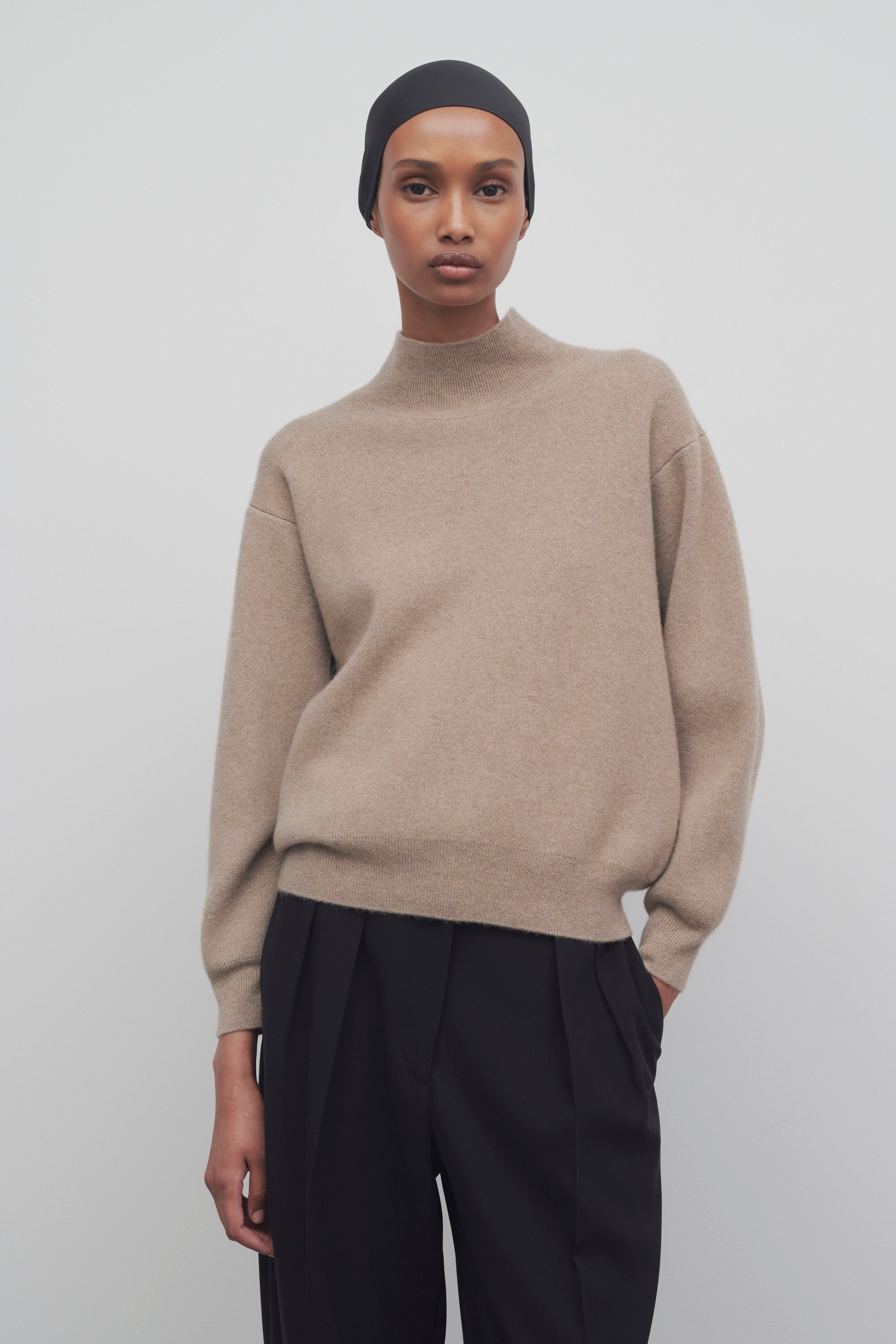 Heta Sweater in Cashmere - 3