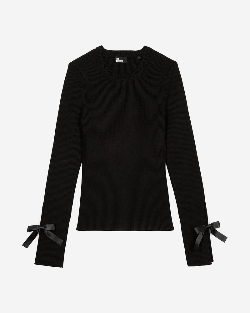 SWEATER WITH BLACK RIBBONS 1