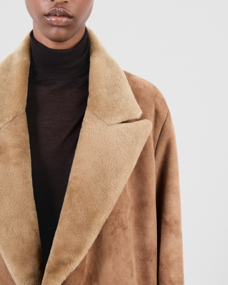 Double-breasted shearling coat 6