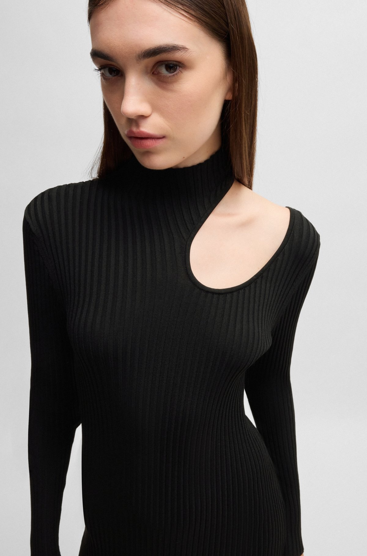 MOCK-NECK TUBE DRESS WITH CUT-OUT DETAIL - 4