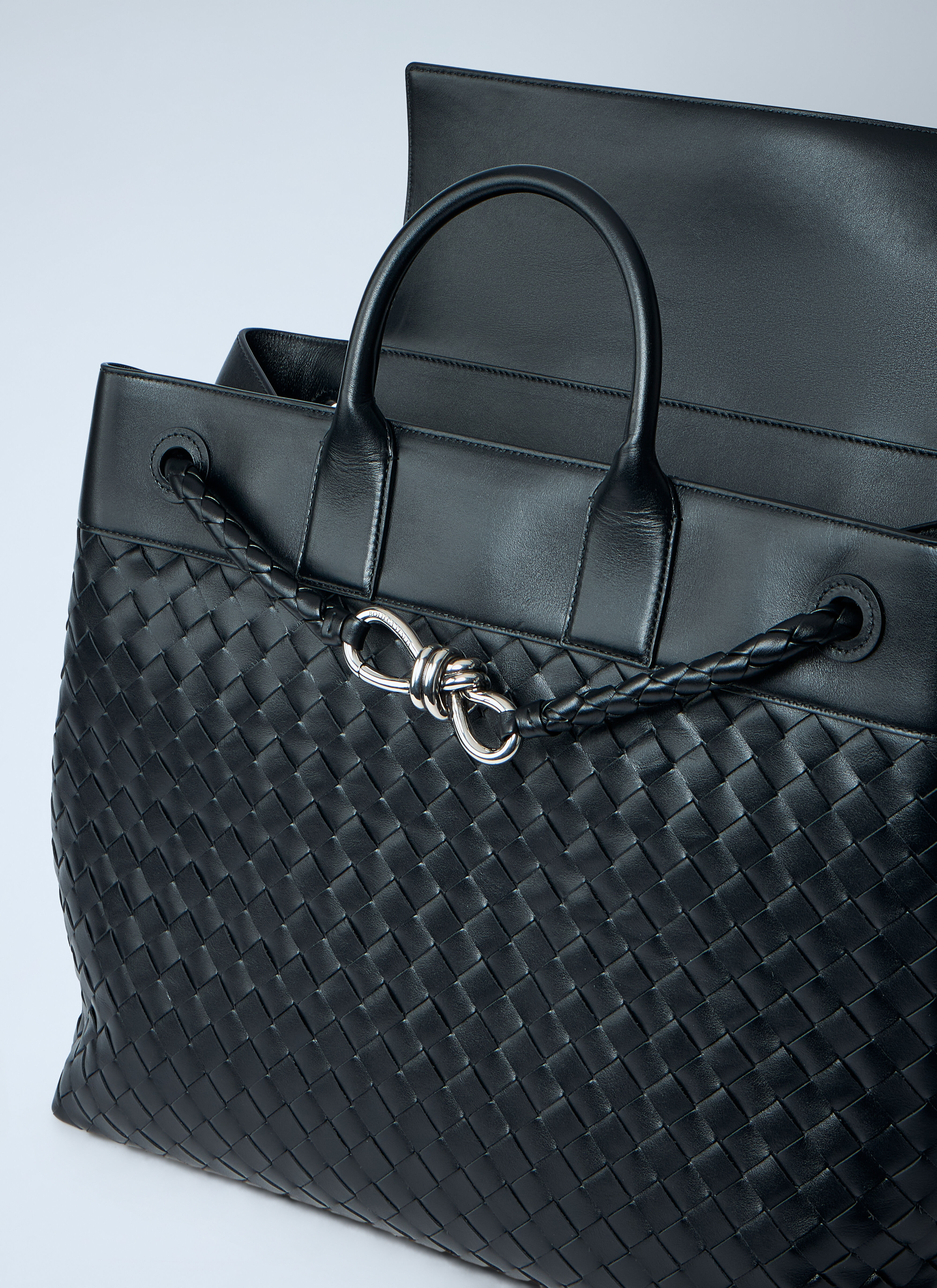 Andiamo Voyager Handbag - 6