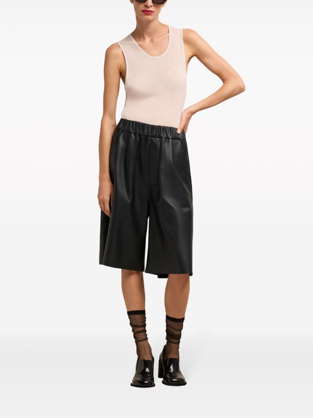 knee-length leather shorts - 2