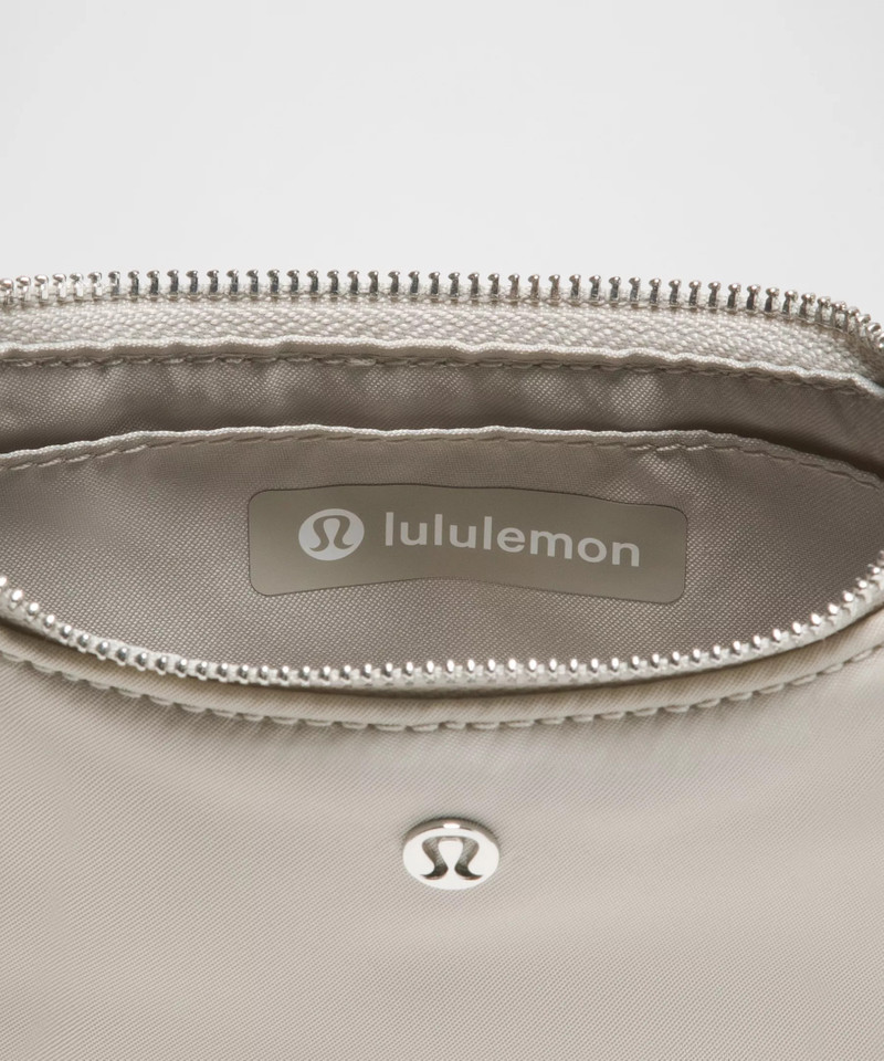 City Essentials Nano Bag 4
