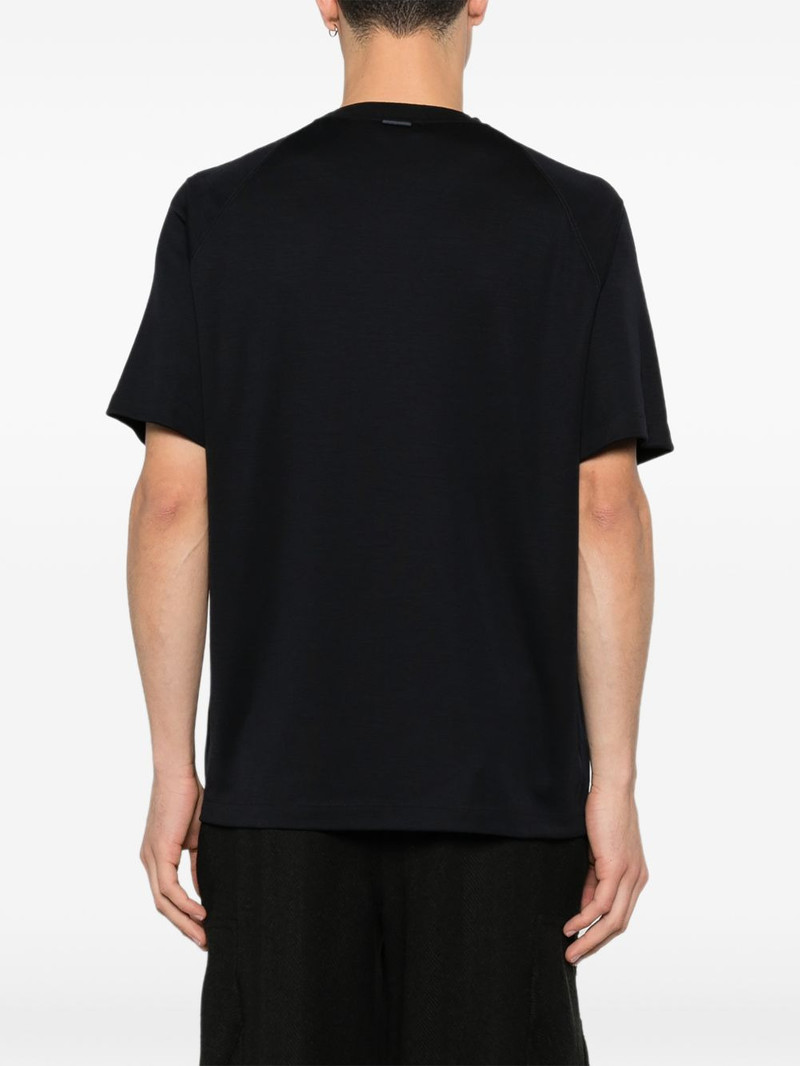 crew-neck short-sleeve T-shirt 4