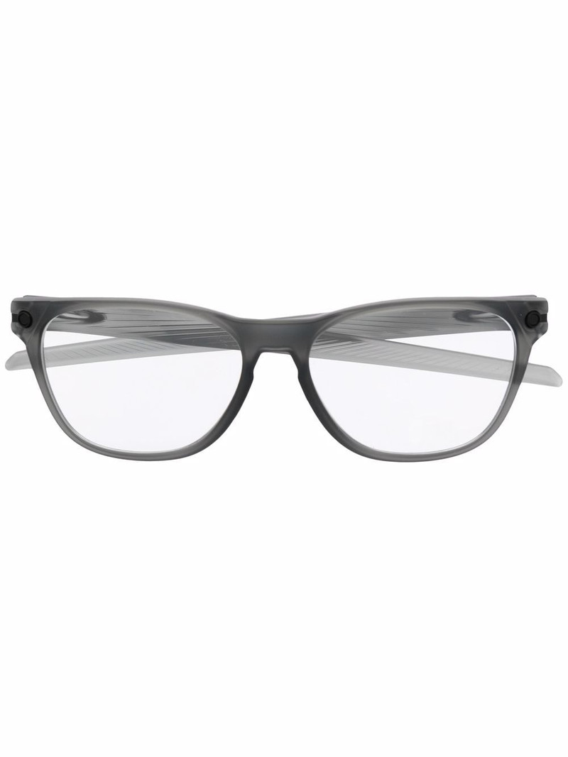 rectangle-frame glasses 1