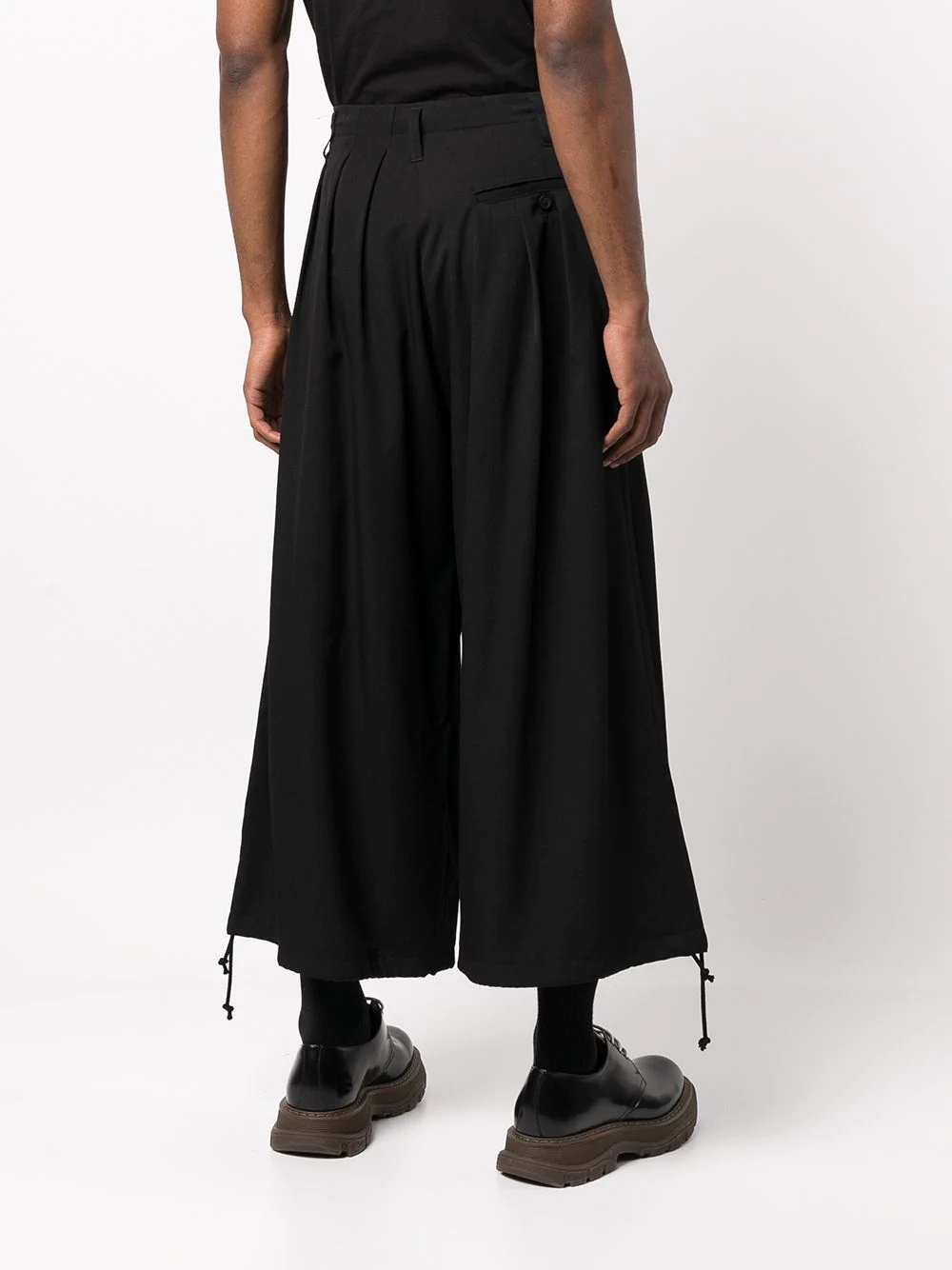 cropped wide-leg linen trousers - 4