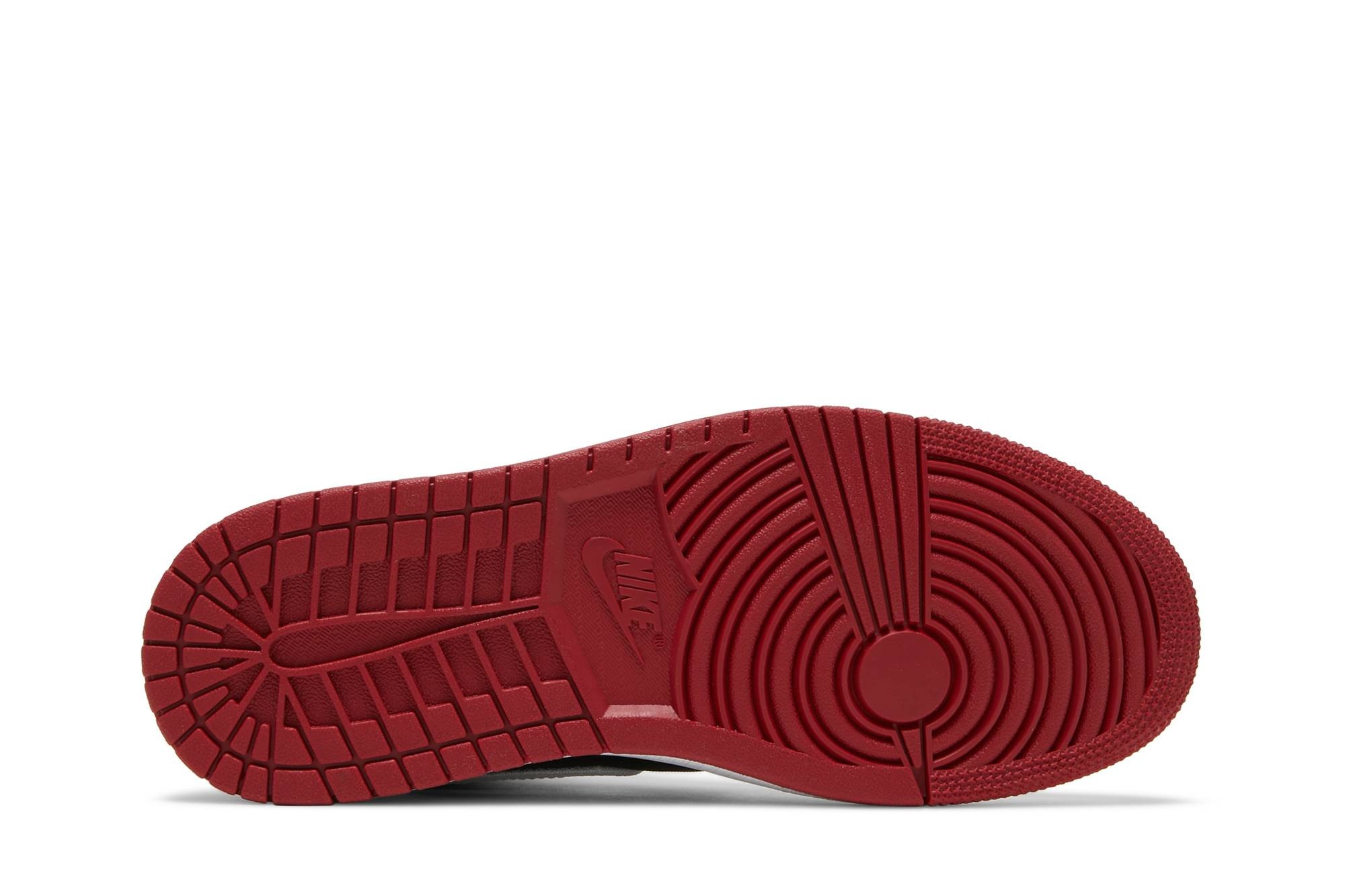 Wmns Air Jordan 1 Mid SE Utility 'White Black Gym Red' - 4