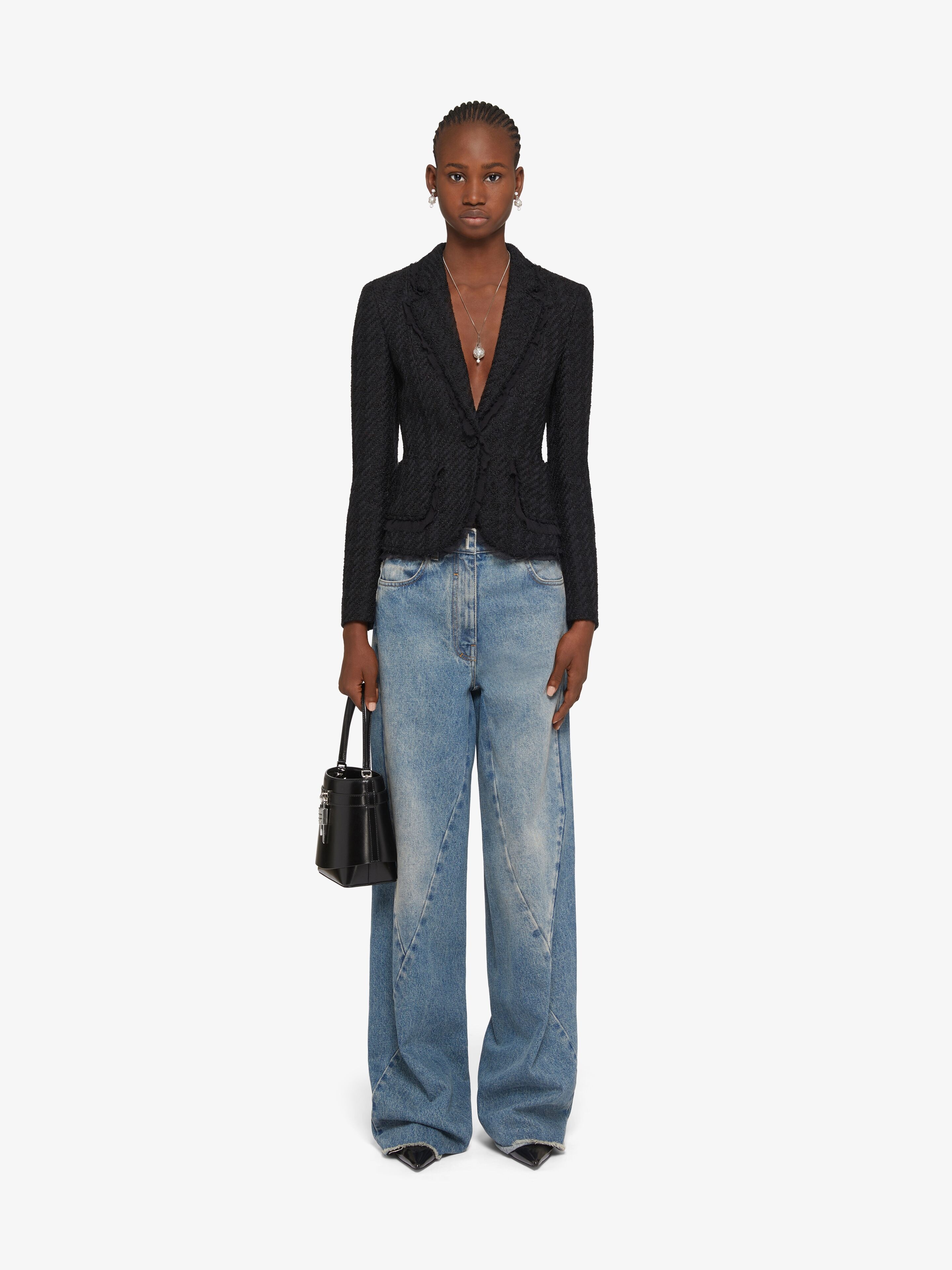 デニム・ジーパン Givenchy High-Waisted Oversized Jeans 0400020345297_FADEDBLACK?wid=
