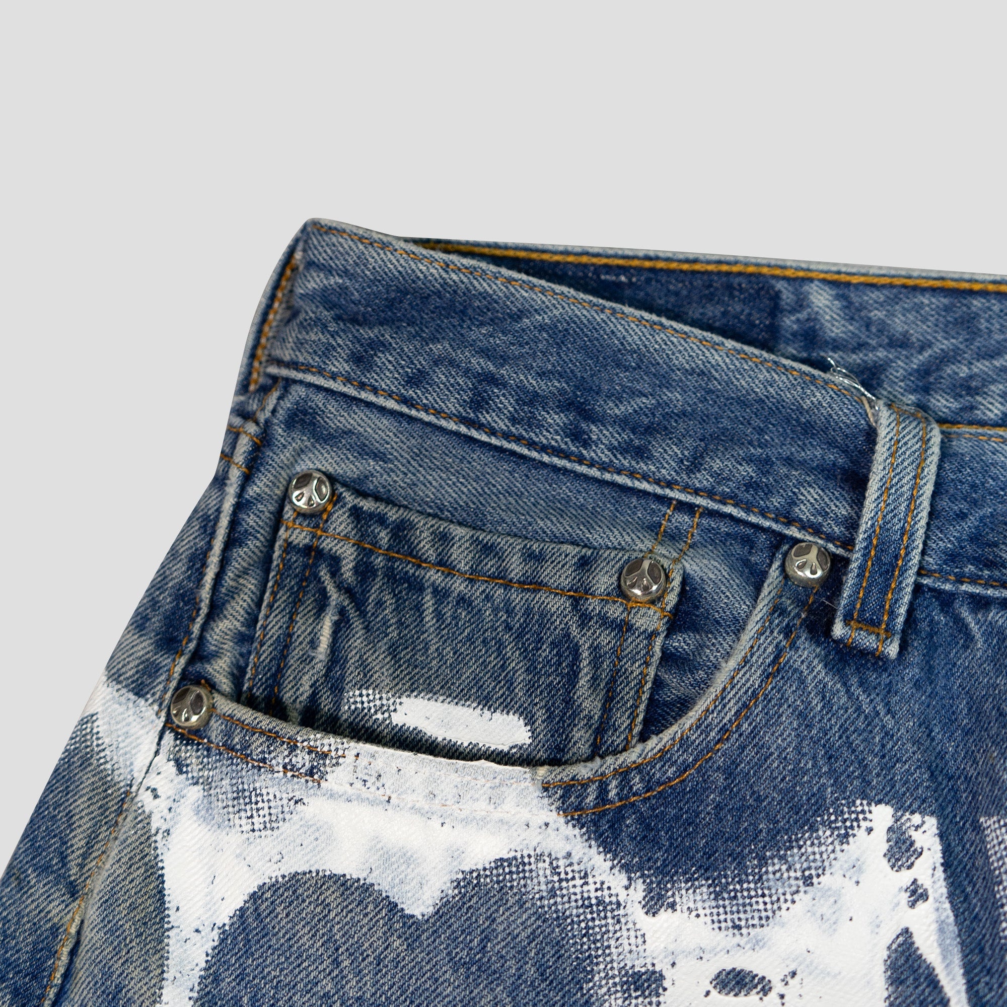 HEART FLARE DENIM JEANS - 4