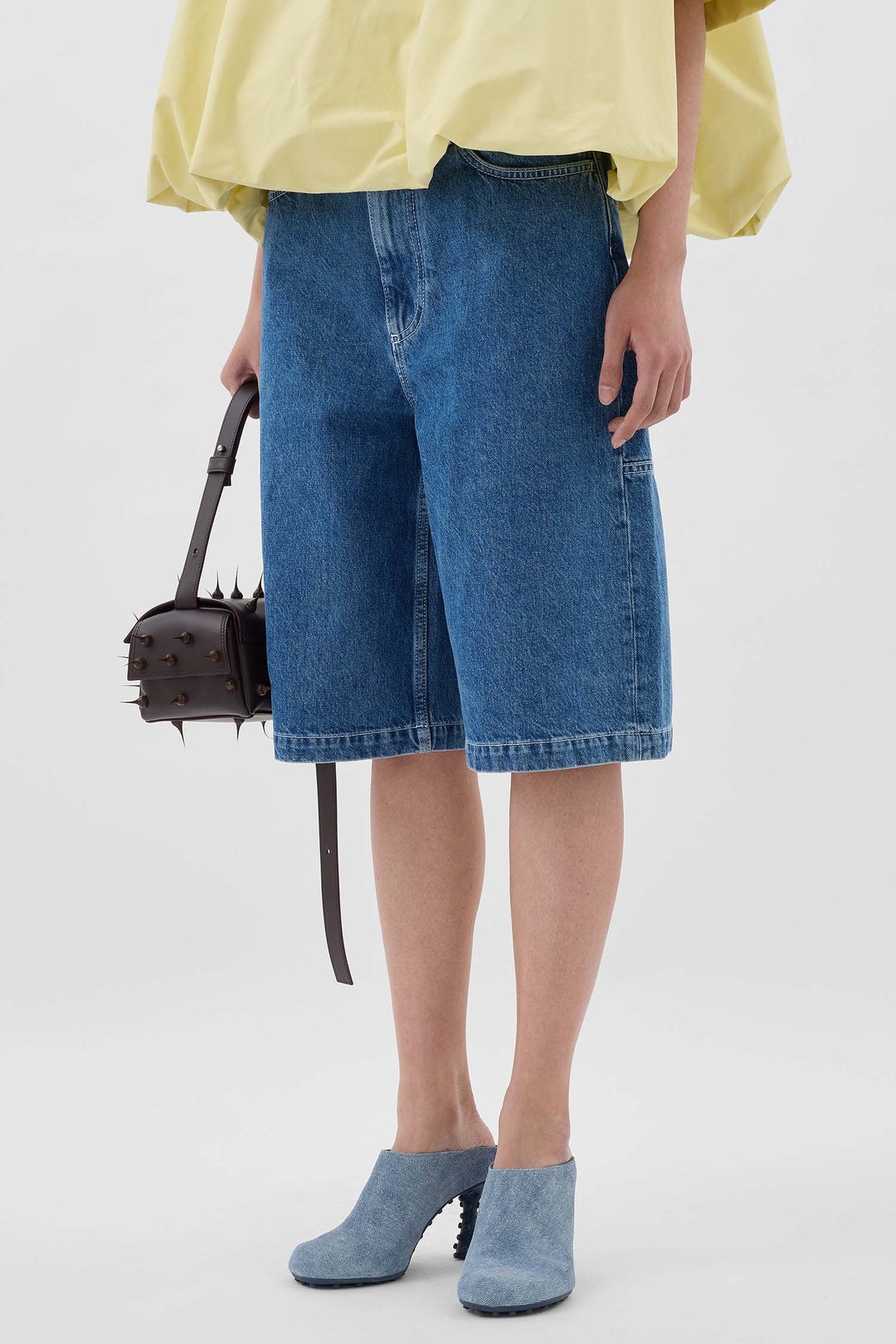 CLASSIC SHORTS / washed denim - 2