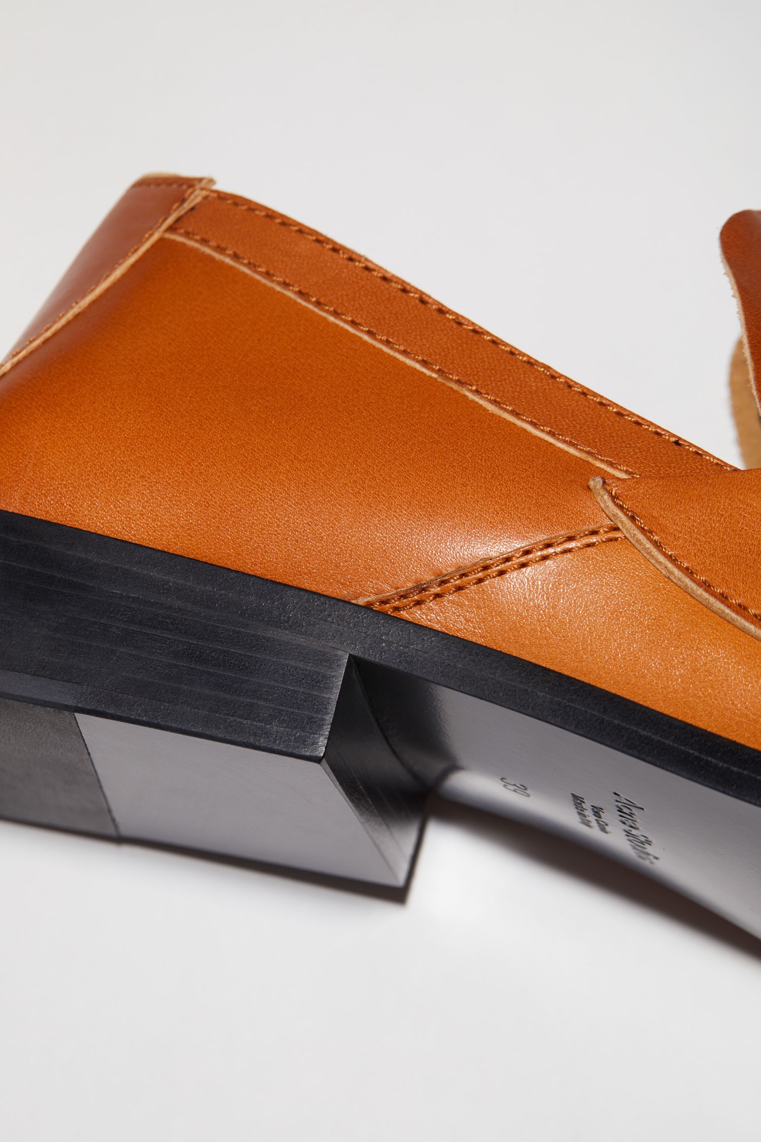 Square Toe Loafers - Cognac brown - 6