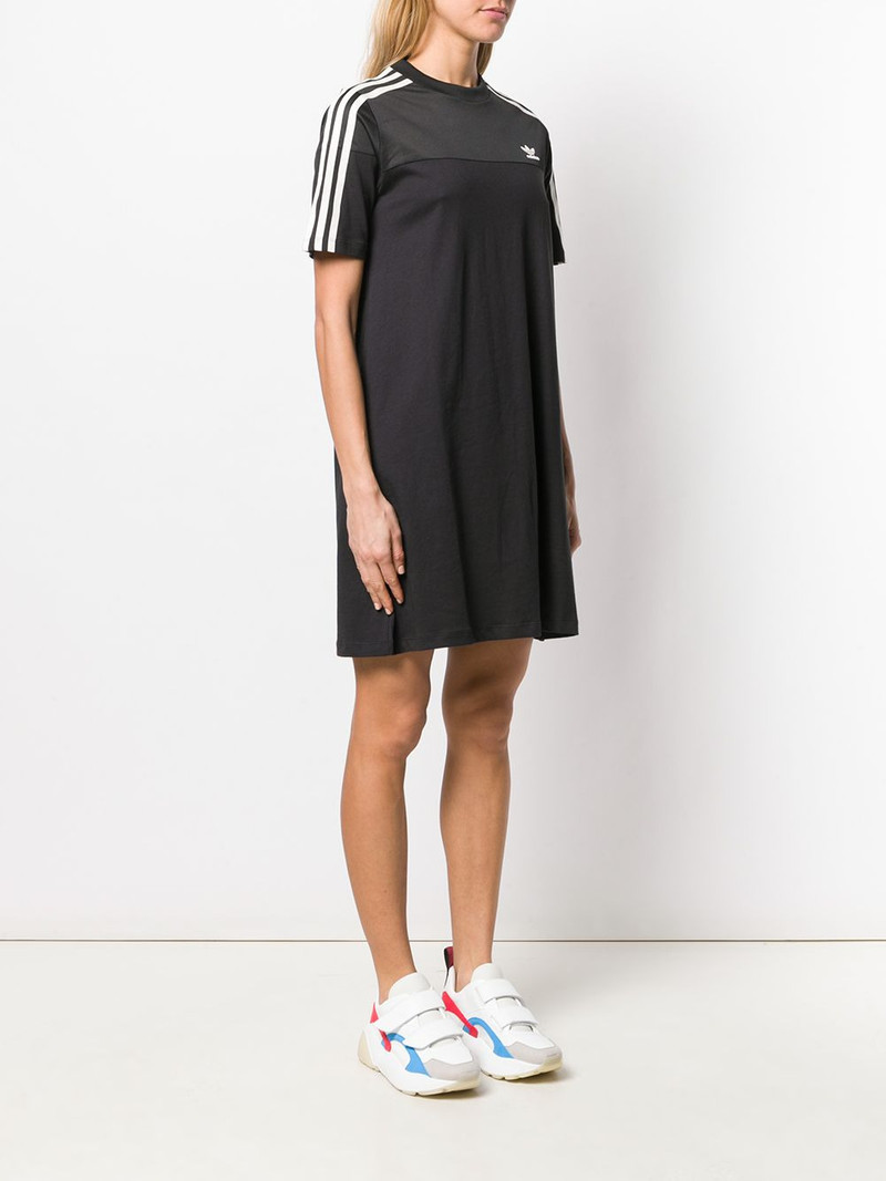 T-shirt dress 3