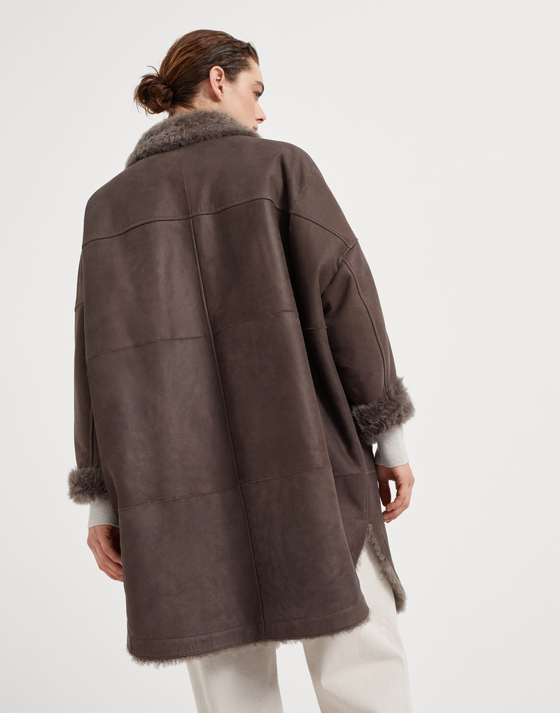 Brunello Cucinelli Fleecy shearling coat with shiny zipper pull outlook