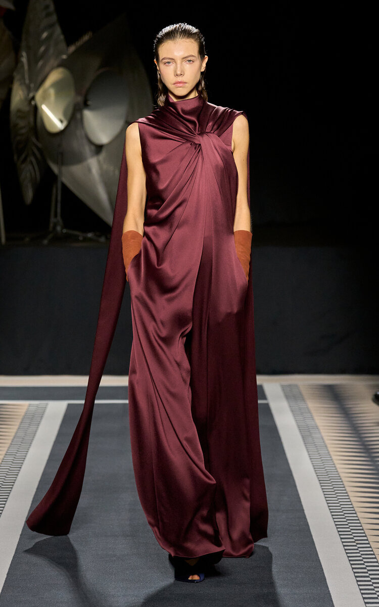 Knotted Satin Jumpsuit burgundy - 2