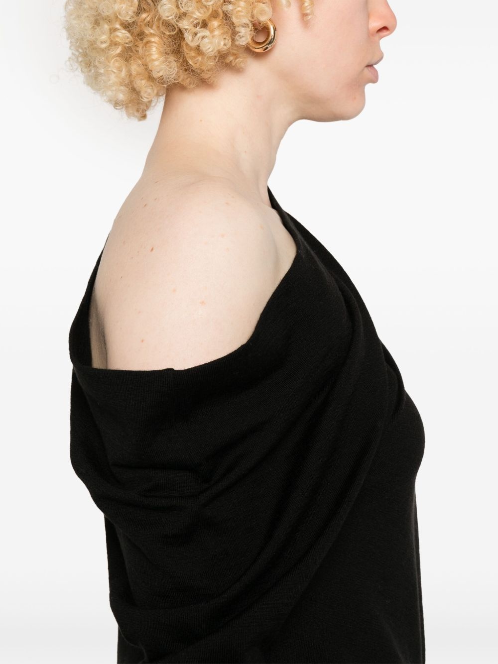 logo-charm top - 5